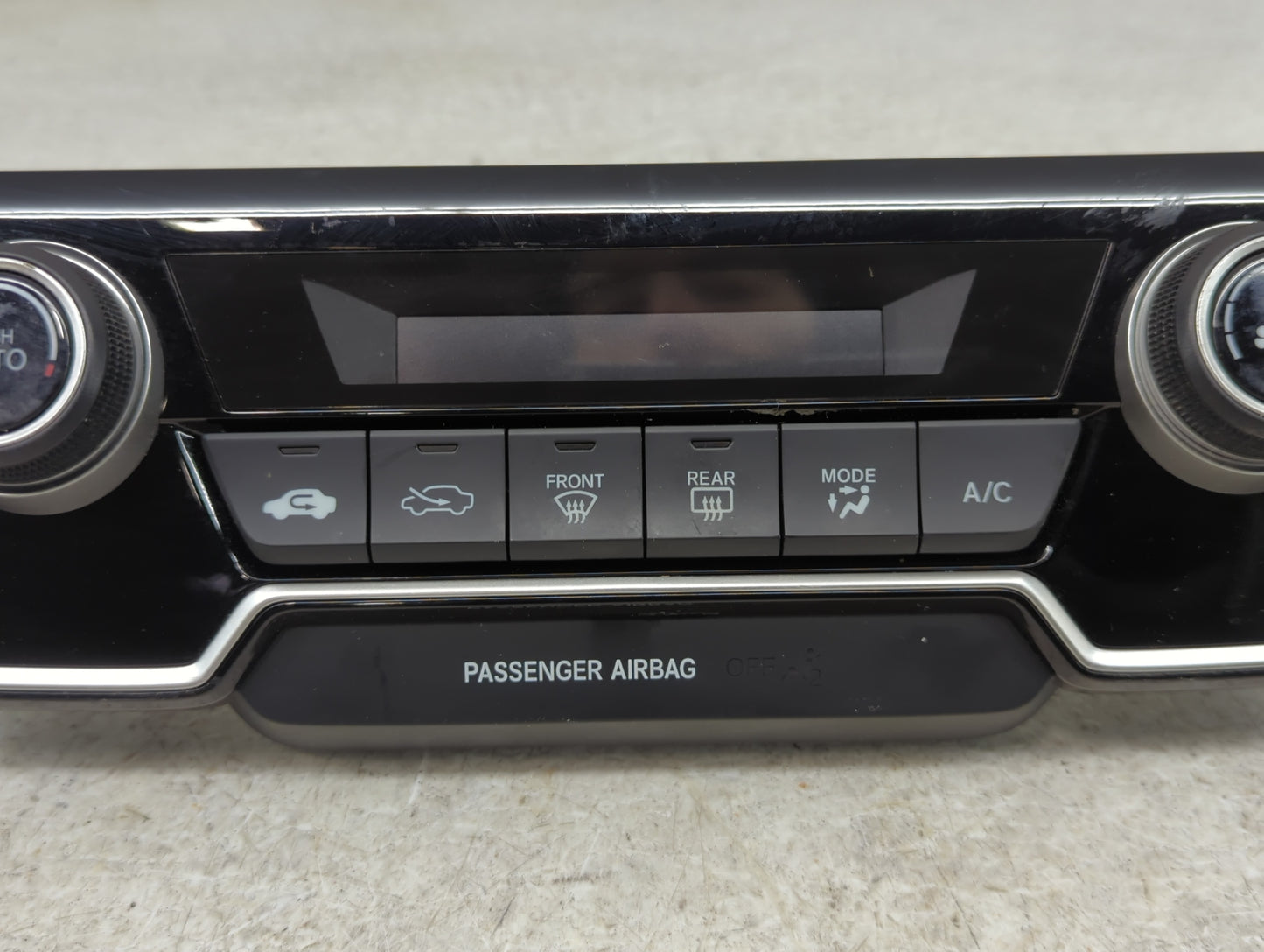 2017-2021 Honda Cr-V Climate Control Module Temperature AC/Heater Replacement P/N:79620TLAA013M1 Fits OEM Used Auto Parts - 