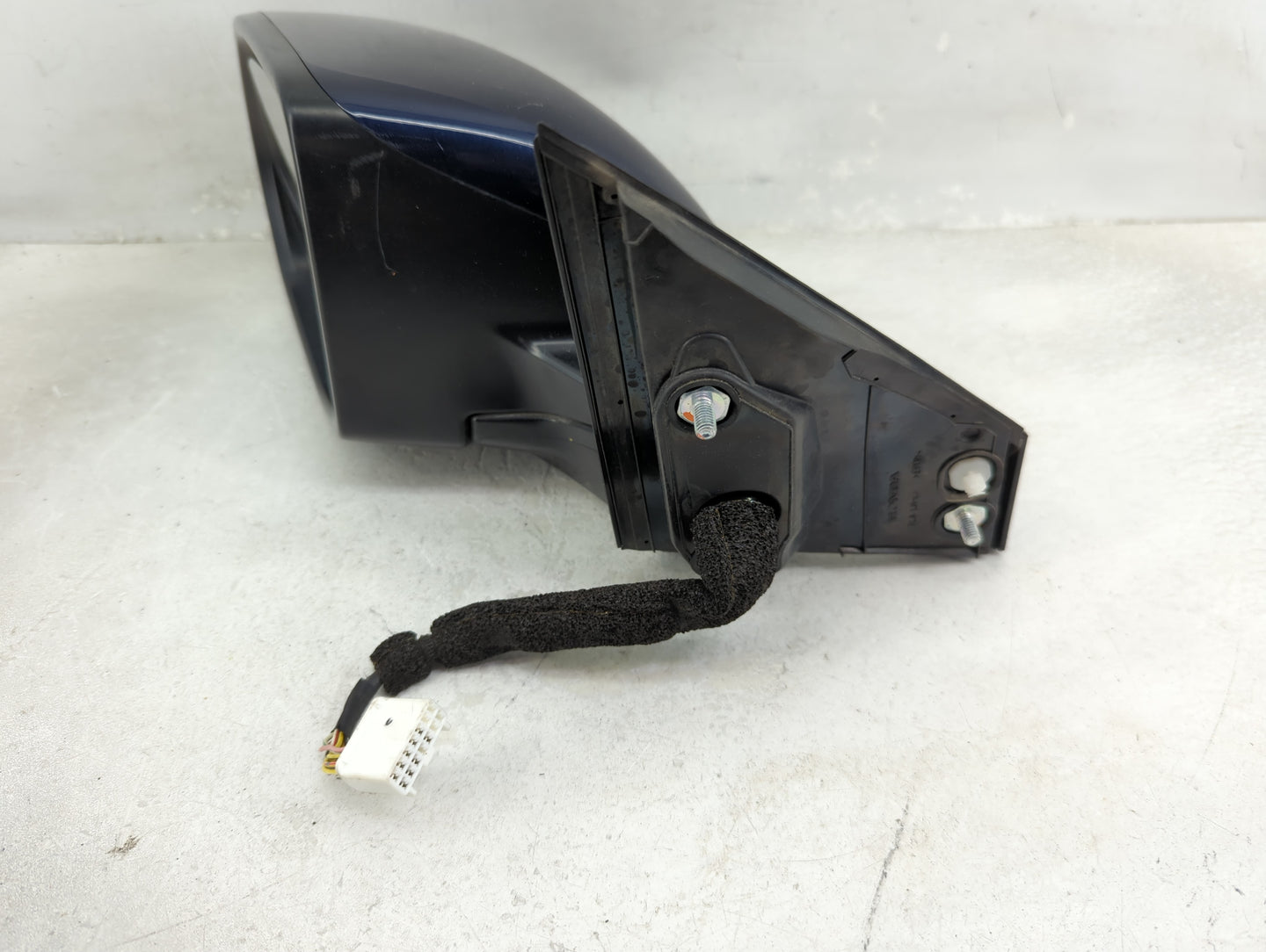 2017-2022 Honda Cr-V Driver Side View Mirror - Left Door Mirror OEM Used - Oemusedautoparts1.com