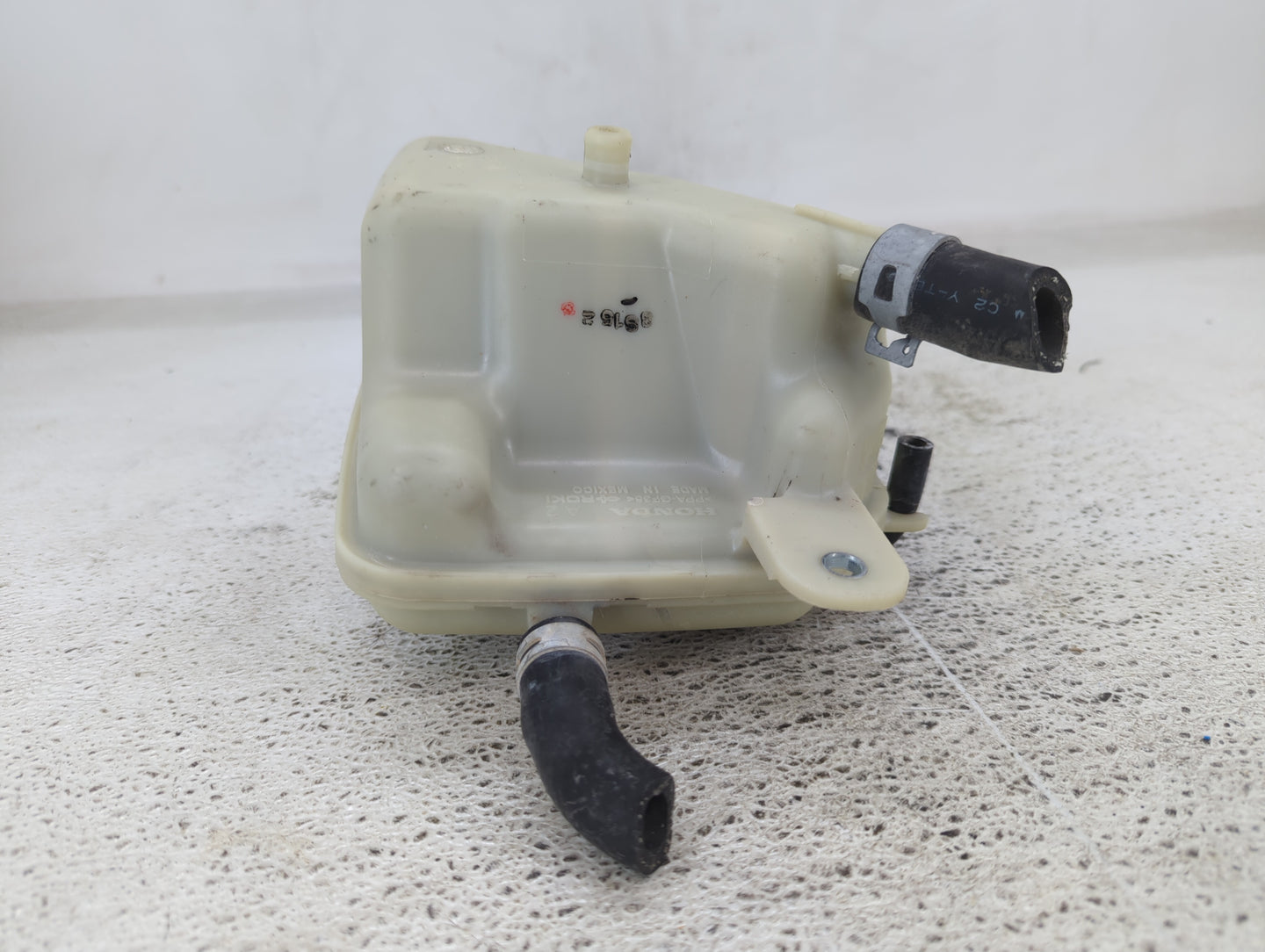 2020-2022 Honda Cr-v Radiator Coolant Overflow Expansion Tank Bottle 1432598 - Oemusedautoparts1.com