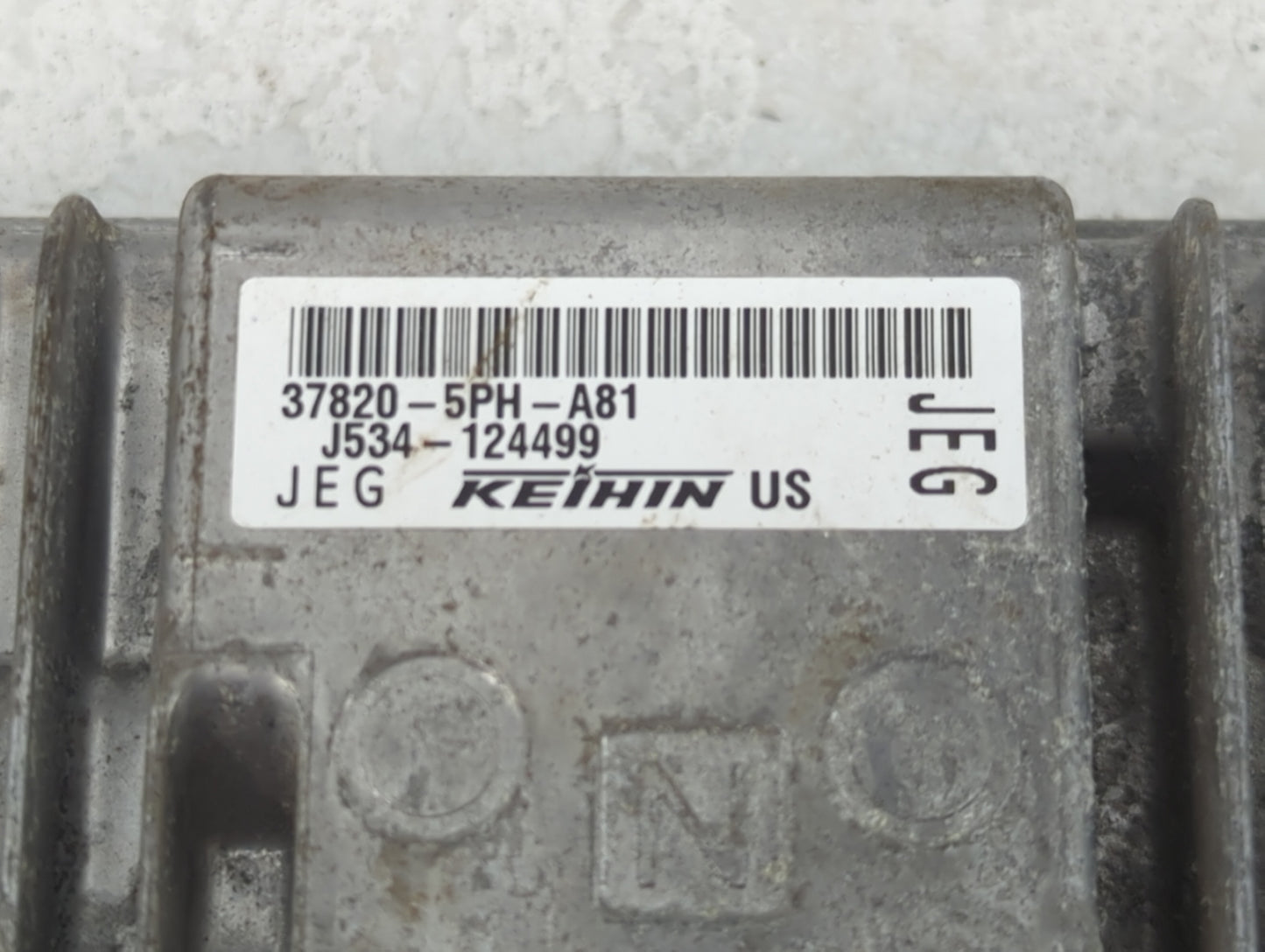 2017-2018 Honda Cr-V PCM Engine Control Computer ECU ECM PCU OEM P/N:37820-5PH-A81 J534-124499 Fits Fits 2017 2018 OEM Used 