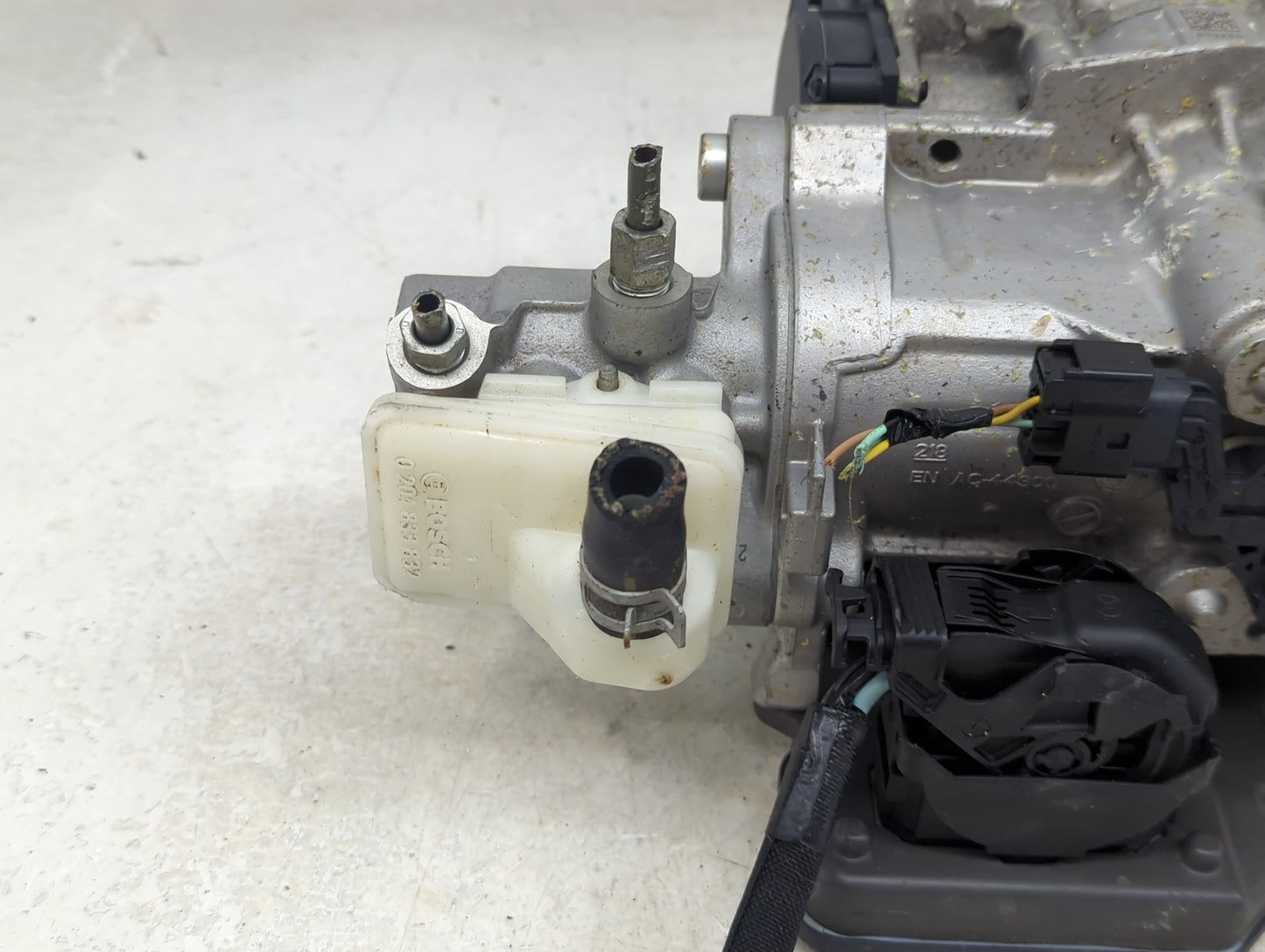 2017-2020 Honda Cr-v Brake Master Cylinder - Oemusedautoparts1.com