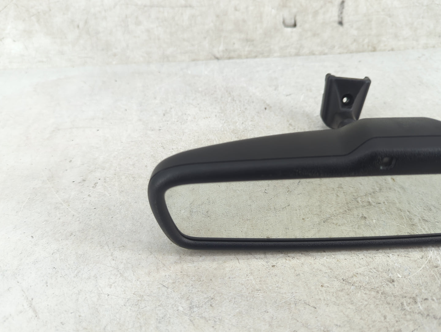 2017-2022 Honda Cr-V Interior Rear View Mirror Replacement OEM P/N:SZA-A22 026001 Fits OEM Used Auto Parts - Oemusedautopart