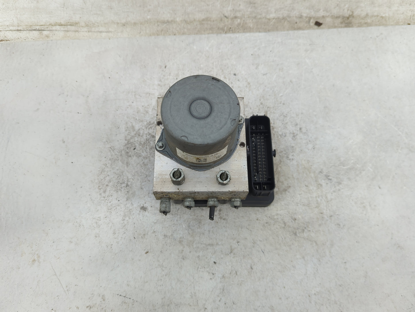 2017-2019 Honda Cr-V ABS Pump Control Module Replacement P/N:57110-TLA-A960-M1 269 850 Fits Fits 2017 2018 2019 OEM Used Aut