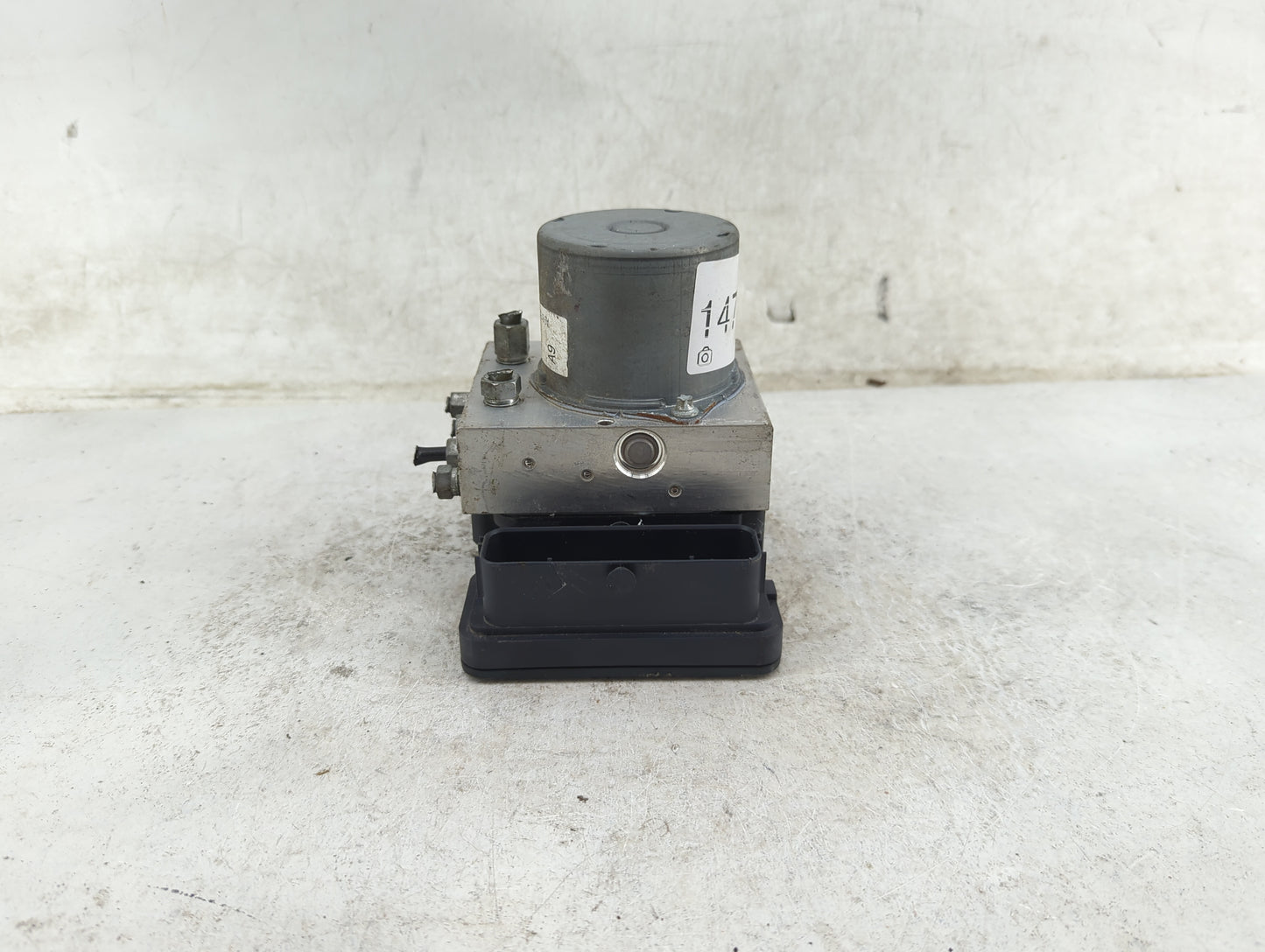 2017-2019 Honda Cr-V ABS Pump Control Module Replacement P/N:57110-TLA-A960-M1 269 850 Fits Fits 2017 2018 2019 OEM Used Aut