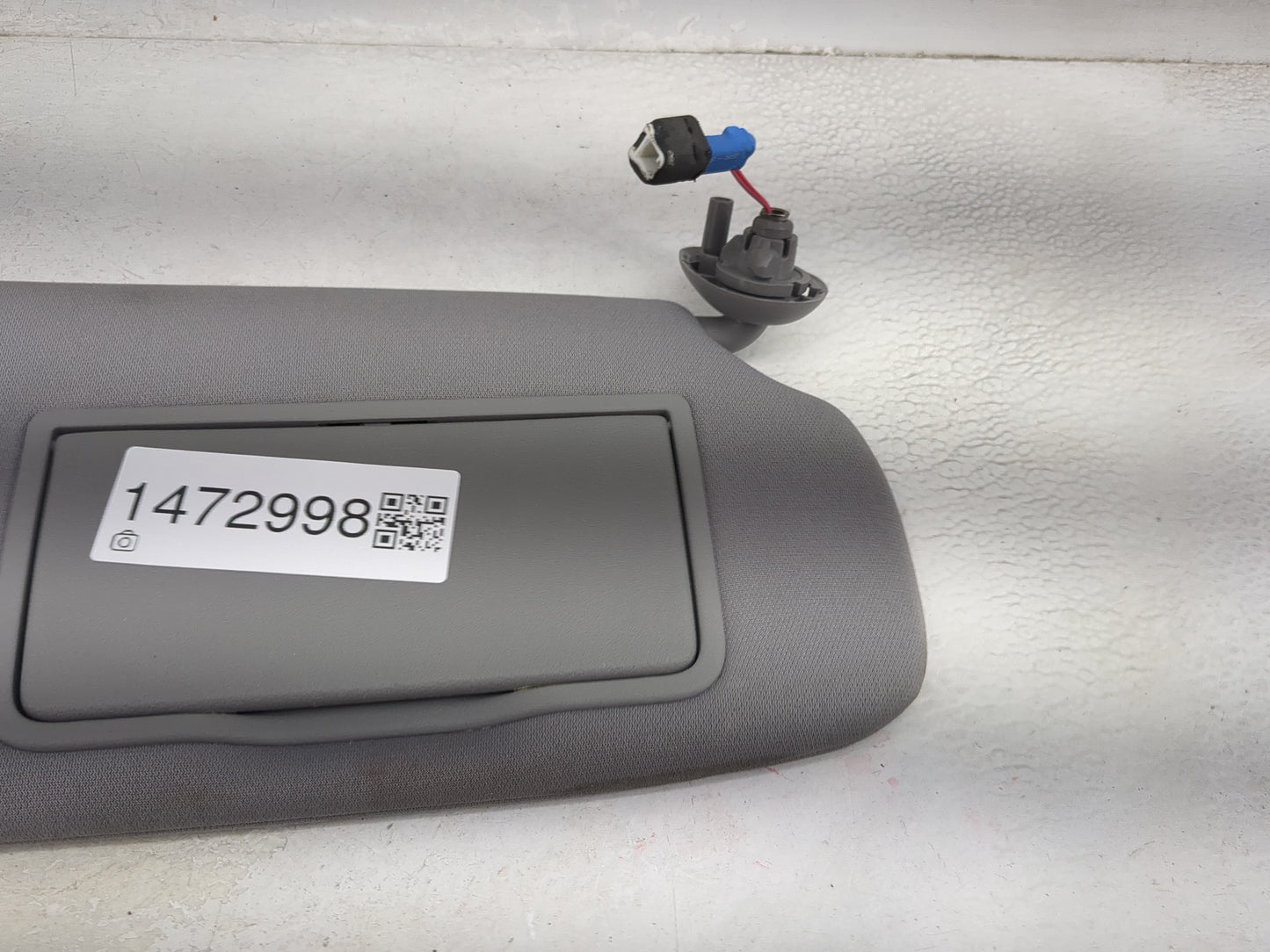 2017-2019 Honda Cr-V Sun Visor Shade Replacement Passenger Right Mirror Fits Fits 2017 2018 2019 OEM Used Auto Parts - Oemus