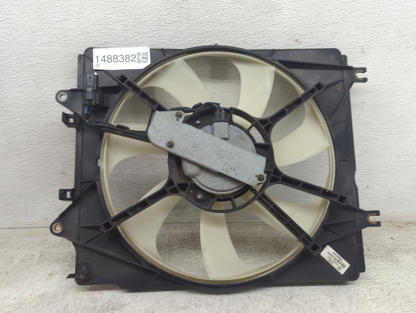 2018 Honda Cr-V Electric Radiator Cooling Fan Motor Assembly P/N:AA027740-6740 Fits OEM Used Auto Parts - Oemusedautoparts1.