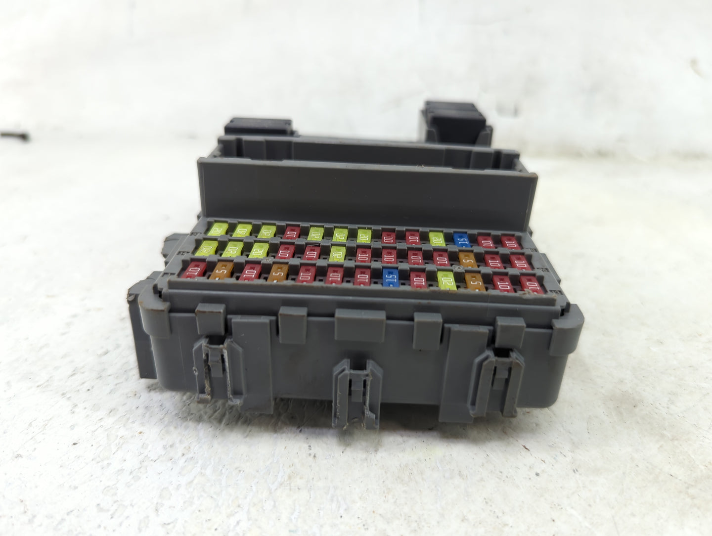 2017-2020 Honda Cr-v Body Control Module Bcm A1a0meuc|tla-a1 - Oemusedautoparts1.com