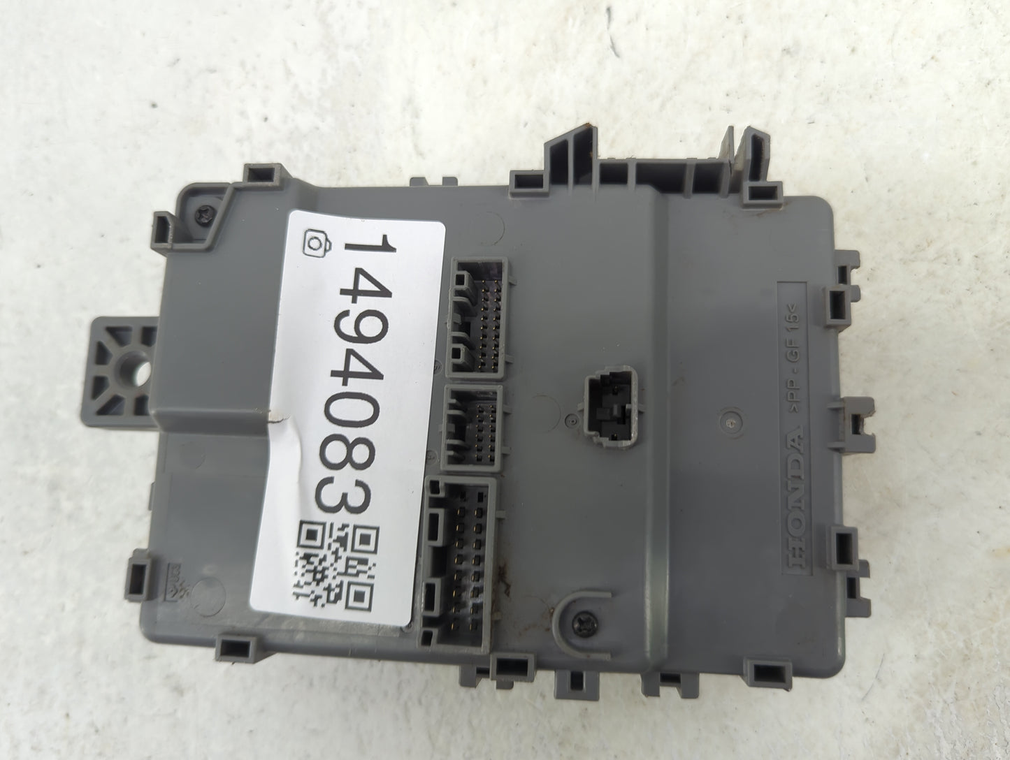 2017-2020 Honda Cr-v Body Control Module Bcm A1a0meuc|tla-a1 - Oemusedautoparts1.com