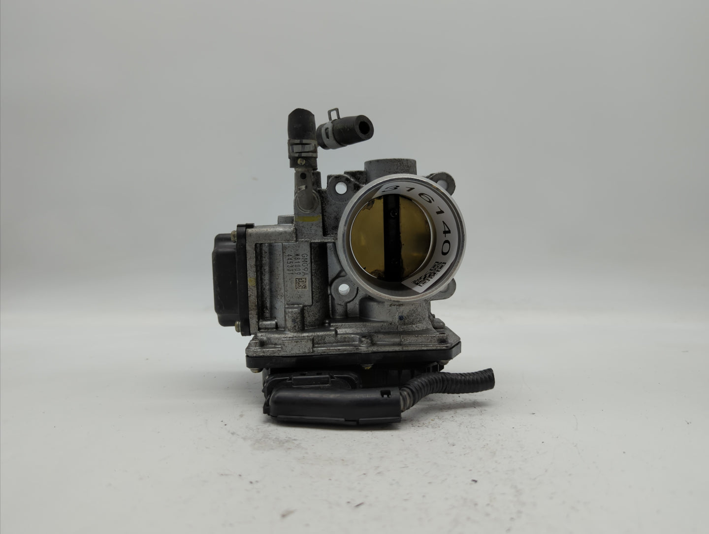 2017-2018 Honda Cr-V Throttle Body P/N:GMG9A Fits Fits 2016 2017 2018 2019 OEM Used Auto Parts - Oemusedautoparts1.com