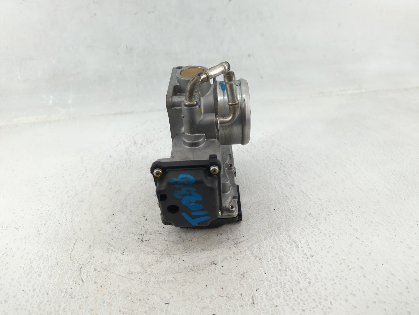 2020-2022 Honda Cr-V Throttle Body P/N:M22858306611 Fits Fits 2016 2017 2018 2019 2020 2021 2022 OEM Used Auto Parts - Oemus