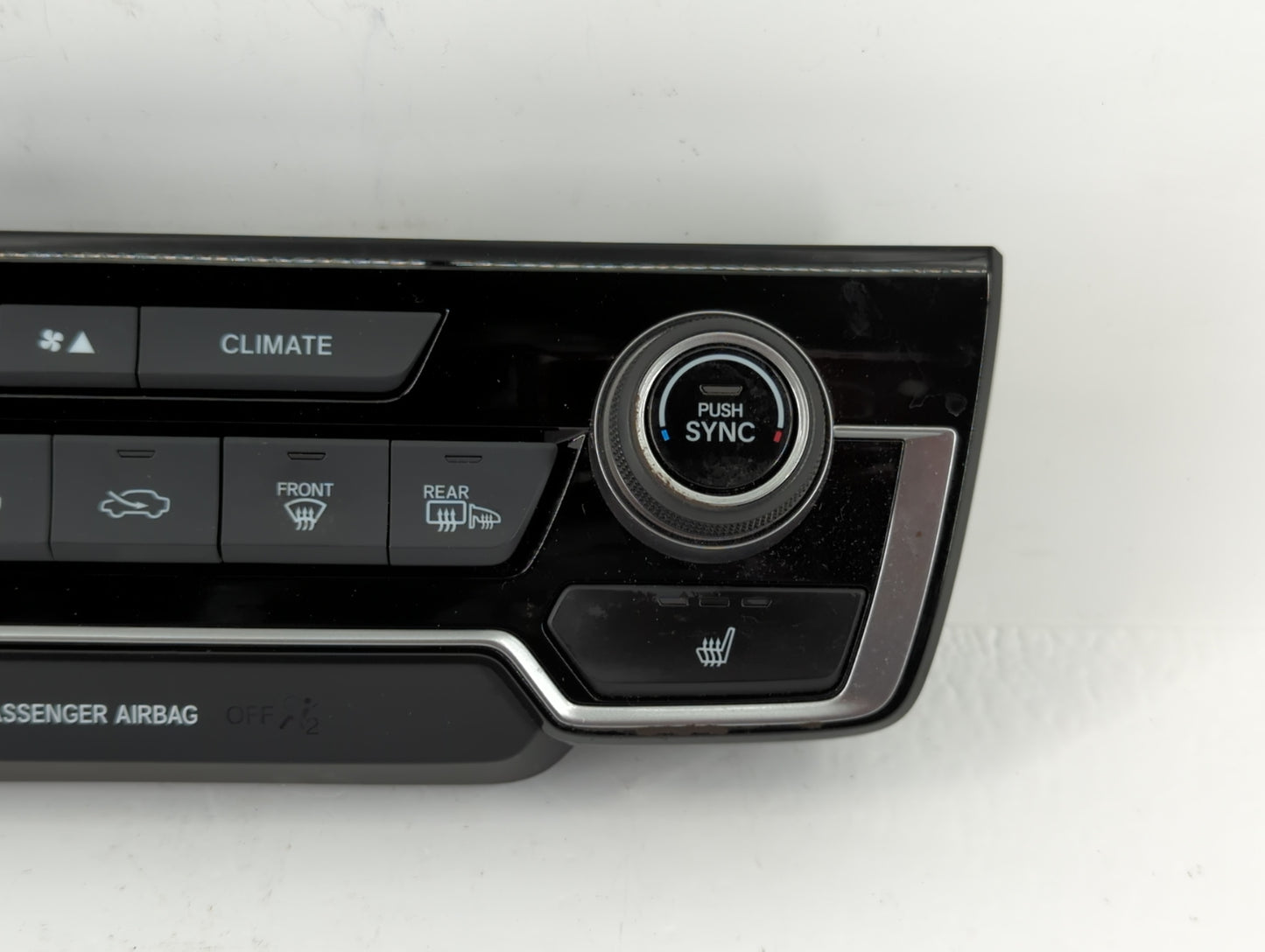 2017-2022 Honda Cr-V Climate Control Module Temperature AC/Heater Replacement P/N:7962TLAA413M1 03018013830 Fits OEM Used Au