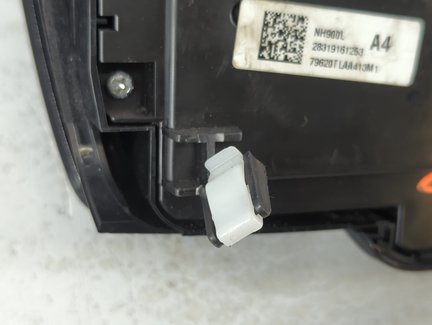 2017-2022 Honda Cr-V Climate Control Module Temperature AC/Heater Replacement P/N:28319161253 NH900L Fits OEM Used Auto Part