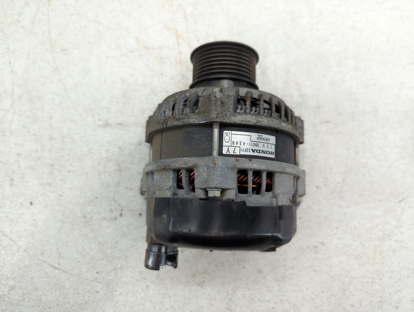2020-2022 Honda Cr-V Alternator Replacement Generator Charging Assembly Engine OEM P/N:104211-4340 Fits OEM Used Auto Parts 