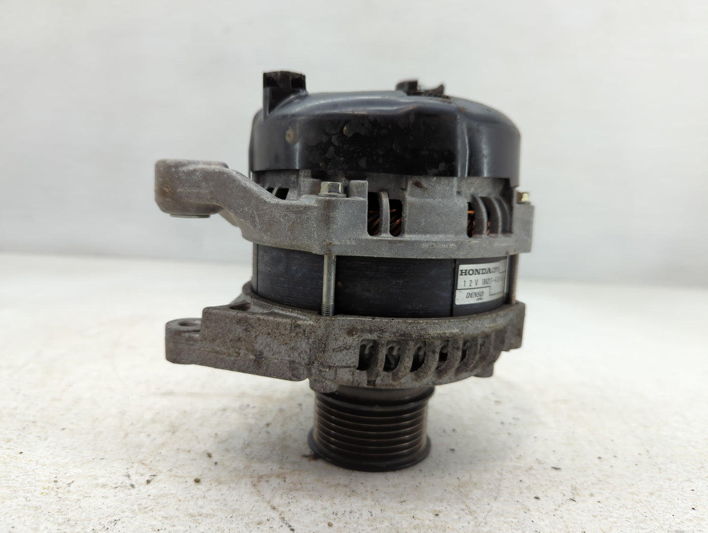 2020-2022 Honda Cr-V Alternator Replacement Generator Charging Assembly Engine OEM P/N:104211-4340 Fits OEM Used Auto Parts 