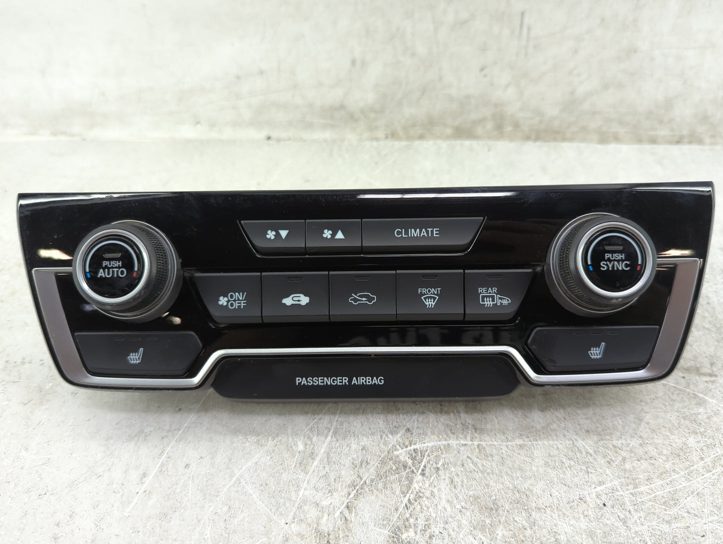 2018 Honda Crv Climate Control Module Temperature AC/Heater Replacement P/N:79620TLAA413M1 31918162632 Fits OEM Used Auto Pa