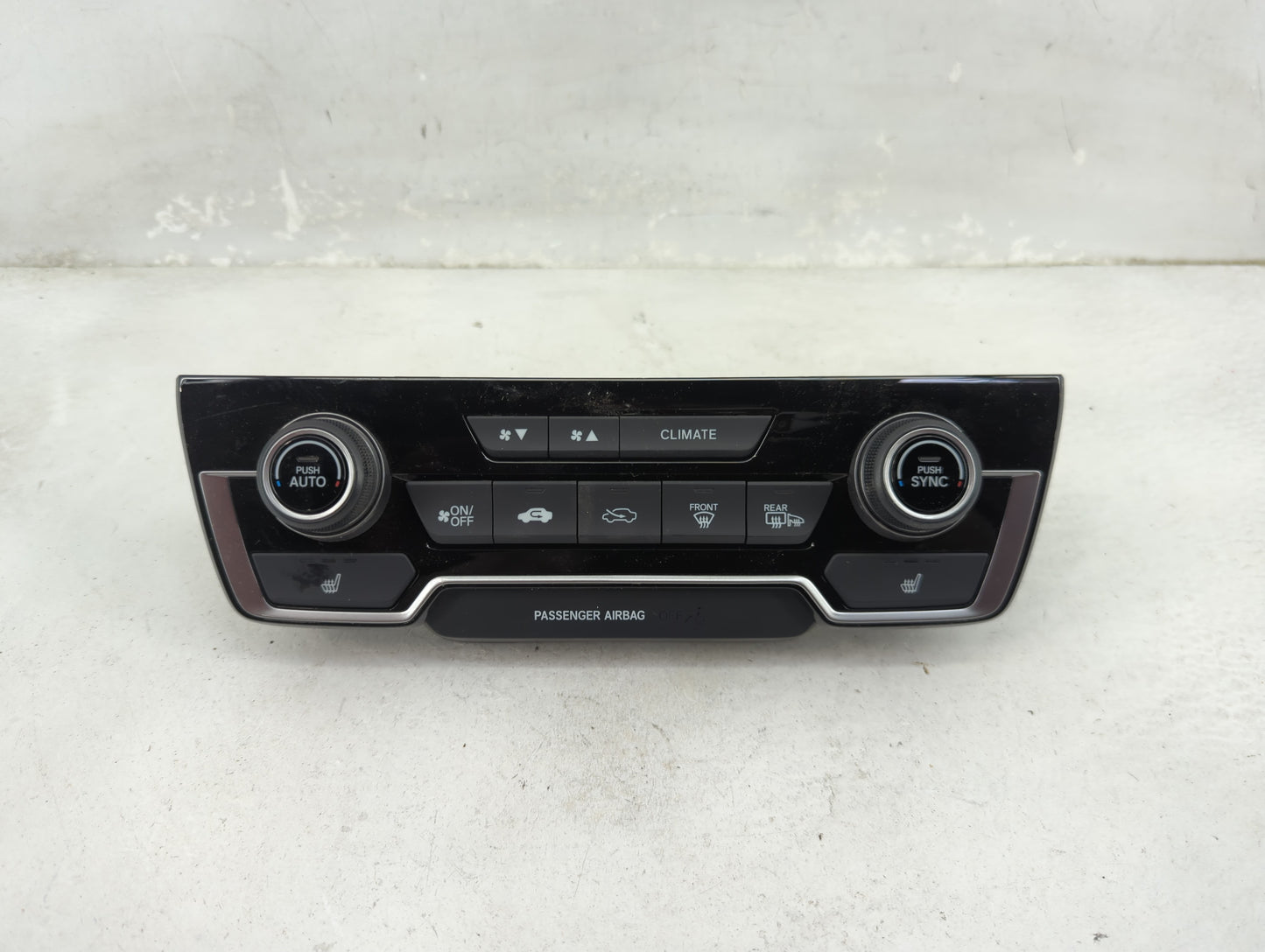 2018 Honda Crv Climate Control Module Temperature AC/Heater Replacement P/N:79620TLAA413M1 Fits OEM Used Auto Parts - Oemuse