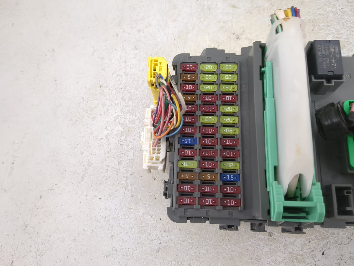 2018 Honda Crv Fusebox Fuse Box Panel Relay Module P/N:A1A0XN5H TLA-A1 Fits OEM Used Auto Parts - Oemusedautoparts1.com