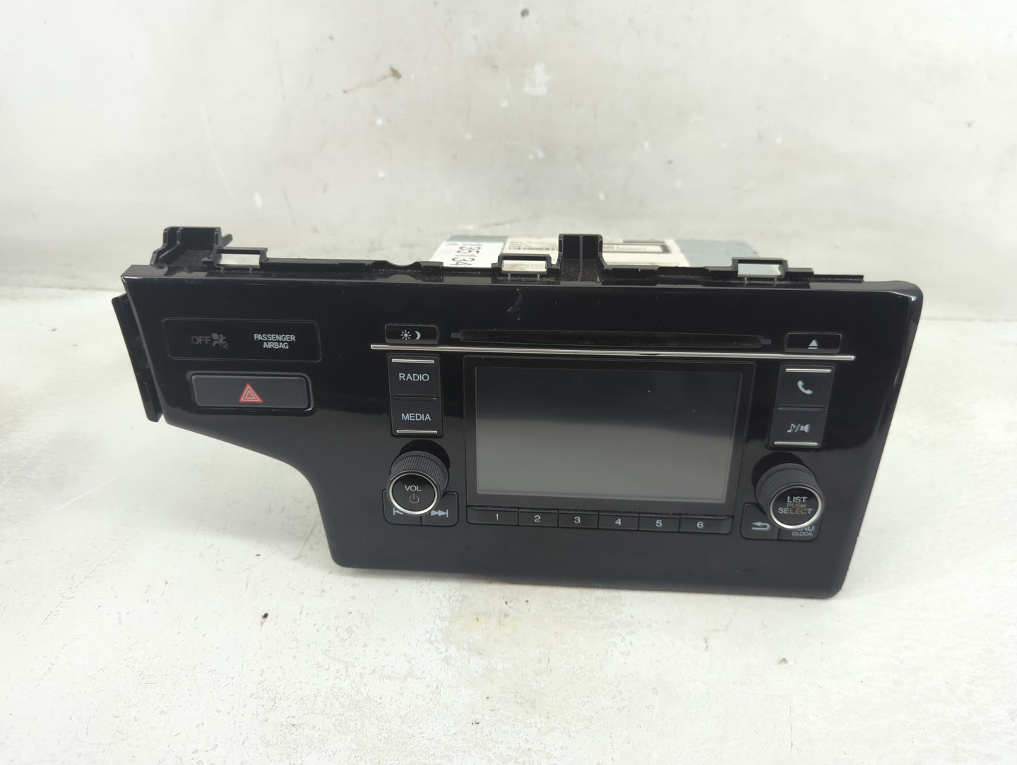 2018 Honda Fit Radio AM FM Cd Player Receiver Replacement P/N:39100-T5R-A912-M1 Fits OEM Used Auto Parts - Oemusedautoparts1