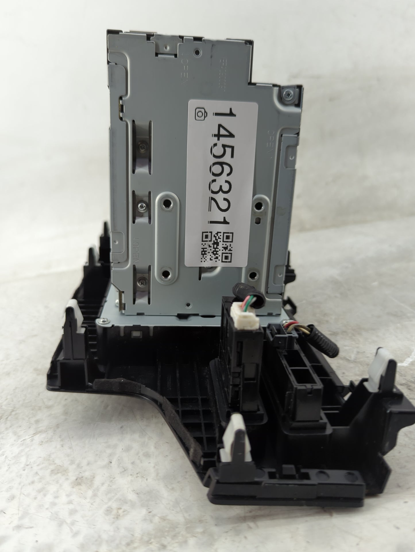 2015-2019 Honda Fit Radio AM FM Cd Player Receiver Replacement P/N:39100-T5R-A912-M1 Fits Fits 2015 2016 2017 2018 2019 OEM 