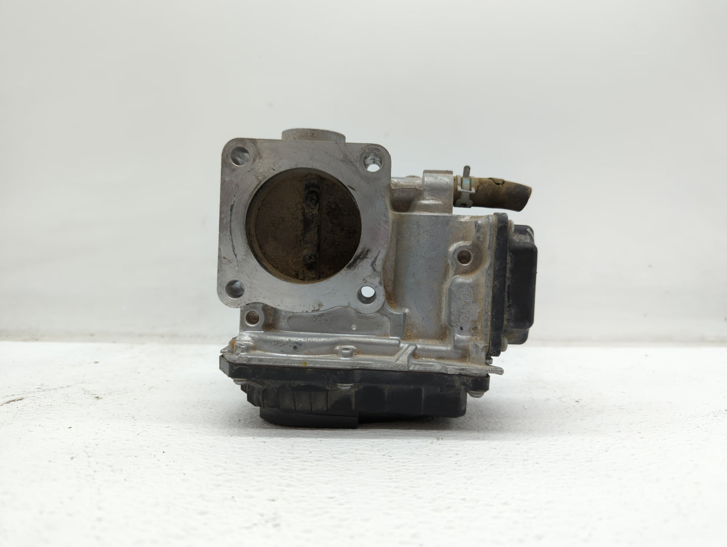 2015-2017 Honda Fit Throttle Body P/N:GMG1C GMG1A Fits Fits 2015 2016 2017 OEM Used Auto Parts - Oemusedautoparts1.com