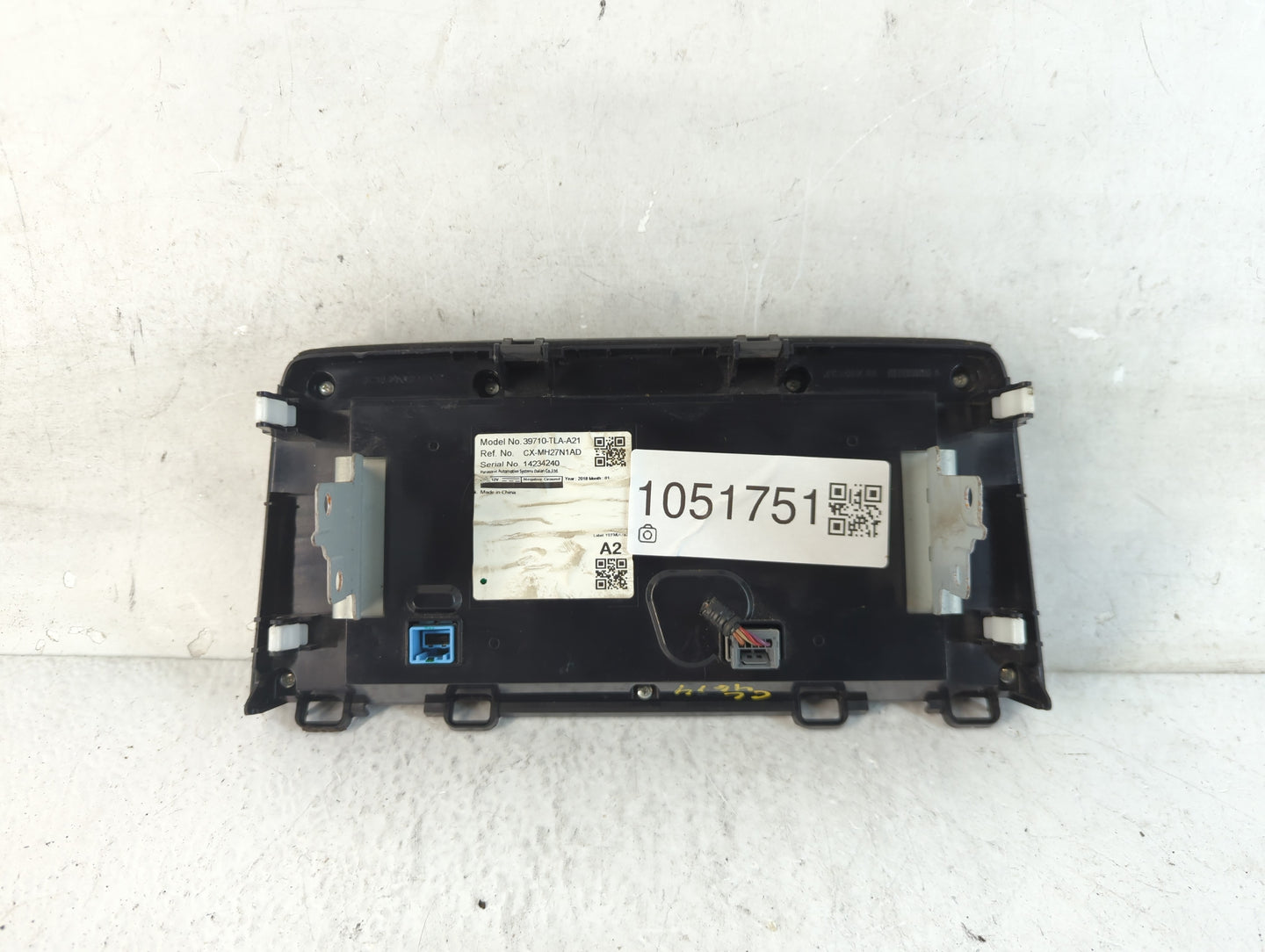 2018 Honda Hr-V Radio AM FM Cd Player Receiver Replacement P/N:39710-TLA-A21 Fits OEM Used Auto Parts - Oemusedautoparts1.co