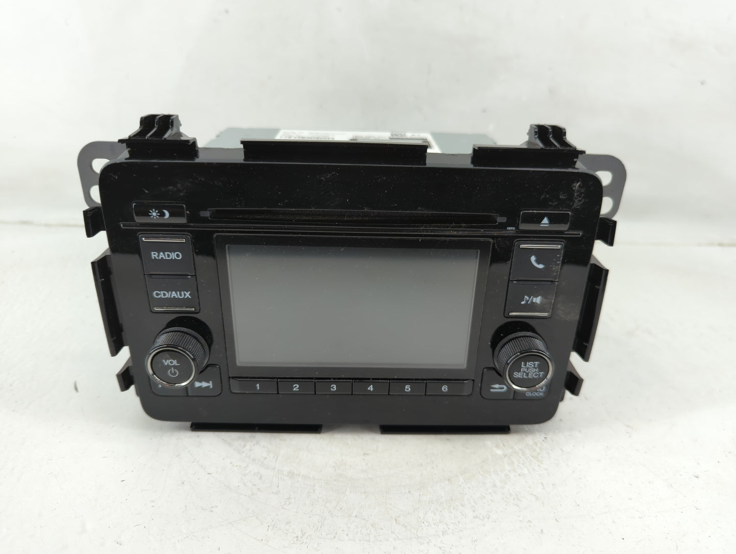 2018 Honda Hr-V Radio AM FM Cd Player Receiver Replacement P/N:39100-T7W-A110-M1 Fits OEM Used Auto Parts - Oemusedautoparts