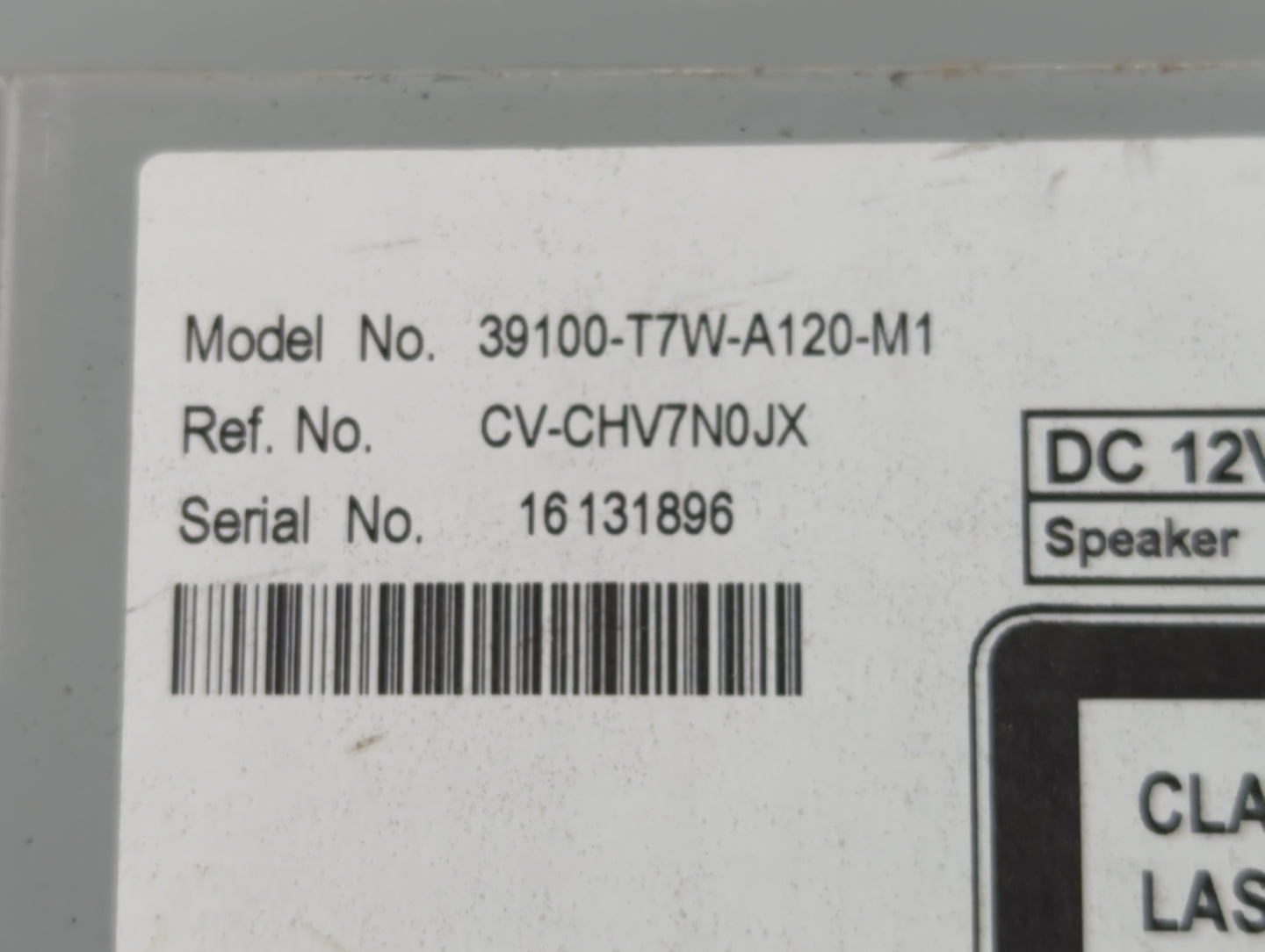 2018 Honda Hr-V Radio AM FM Cd Player Receiver Replacement P/N:39100-T7W-A110-M1 Fits OEM Used Auto Parts - Oemusedautoparts