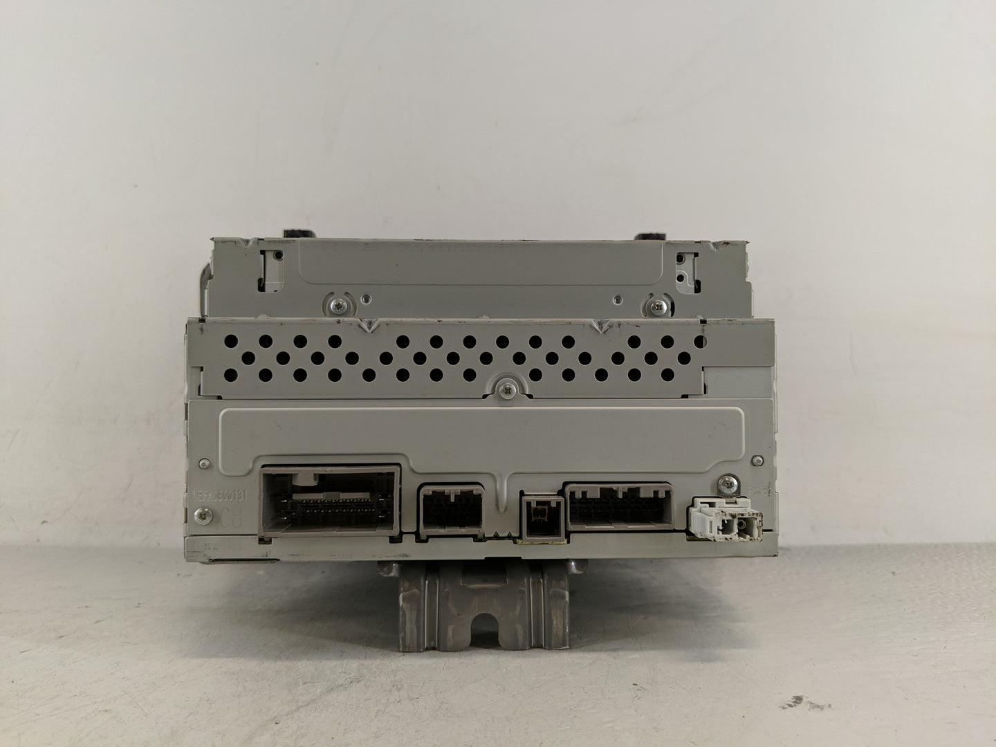 2018 Honda Hr-V Radio AM FM Cd Player Receiver Replacement P/N:39100-T7W-A120-M1 Fits OEM Used Auto Parts - Oemusedautoparts