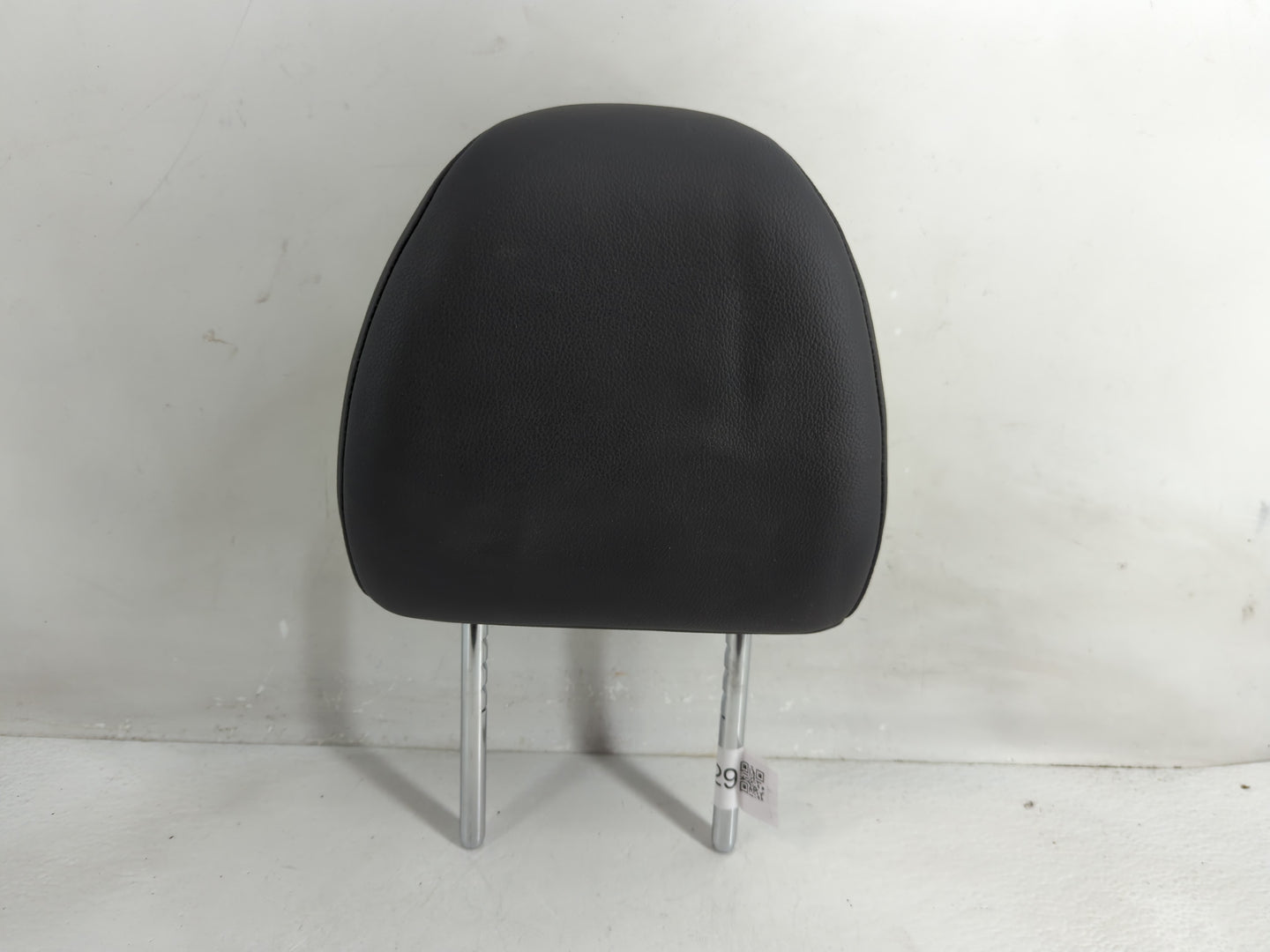 2018 Honda Hr-V Headrest Head Rest Front Driver Passenger Seat Fits OEM Used Auto Parts - Oemusedautoparts1.com