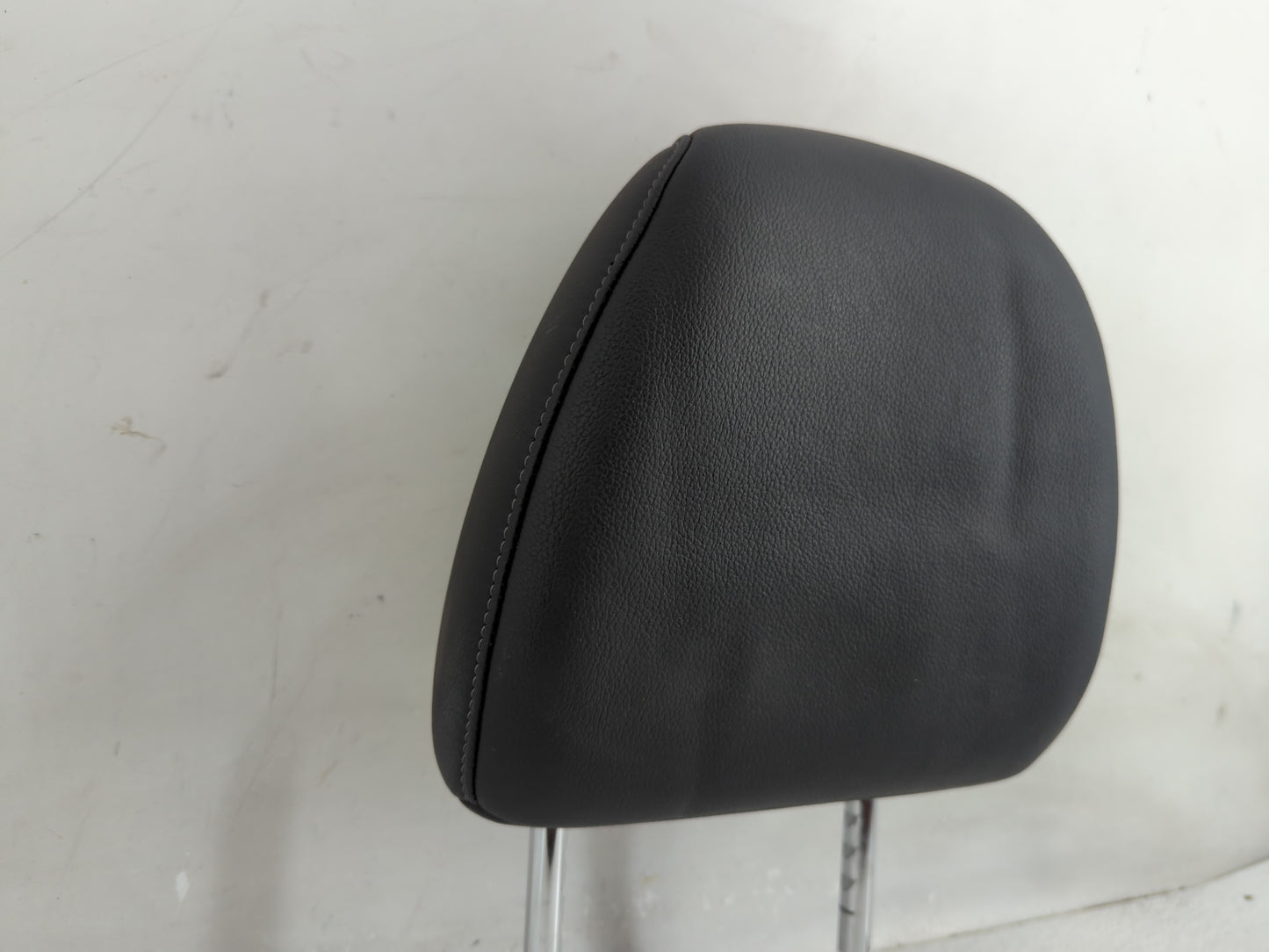 2018 Honda Hr-V Headrest Head Rest Front Driver Passenger Seat Fits OEM Used Auto Parts - Oemusedautoparts1.com