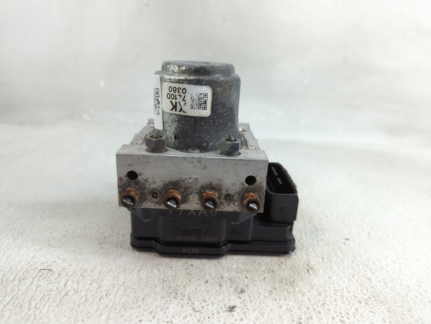 2016-2018 Honda Hr-V ABS Pump Control Module Replacement P/N:7L10D-0380 Fits Fits 2016 2017 2018 OEM Used Auto Parts - Oemus