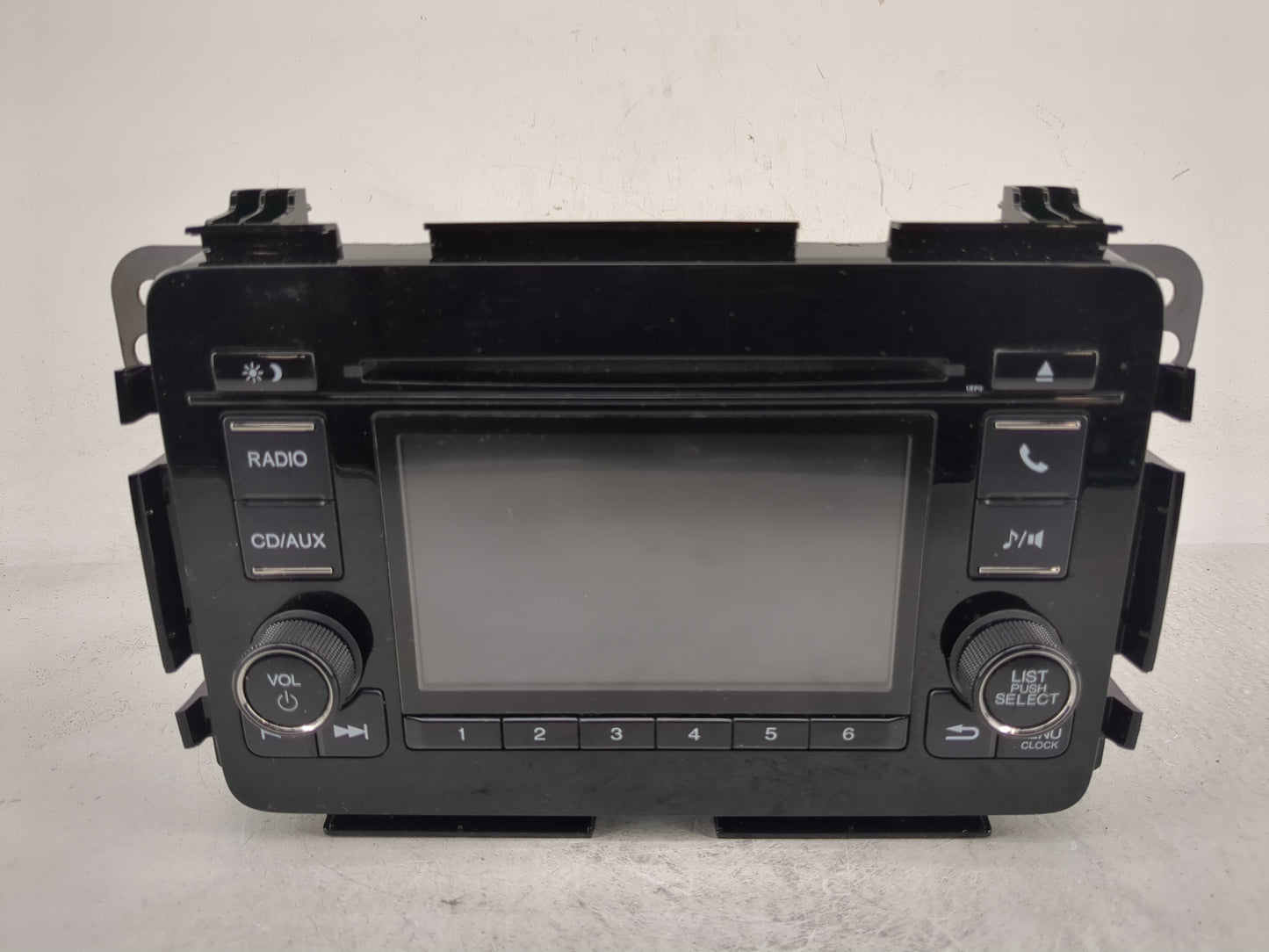 2018 Honda Hr-V Radio AM FM Cd Player Receiver Replacement P/N:39100-T7W-A120-M1 Fits OEM Used Auto Parts - Oemusedautoparts