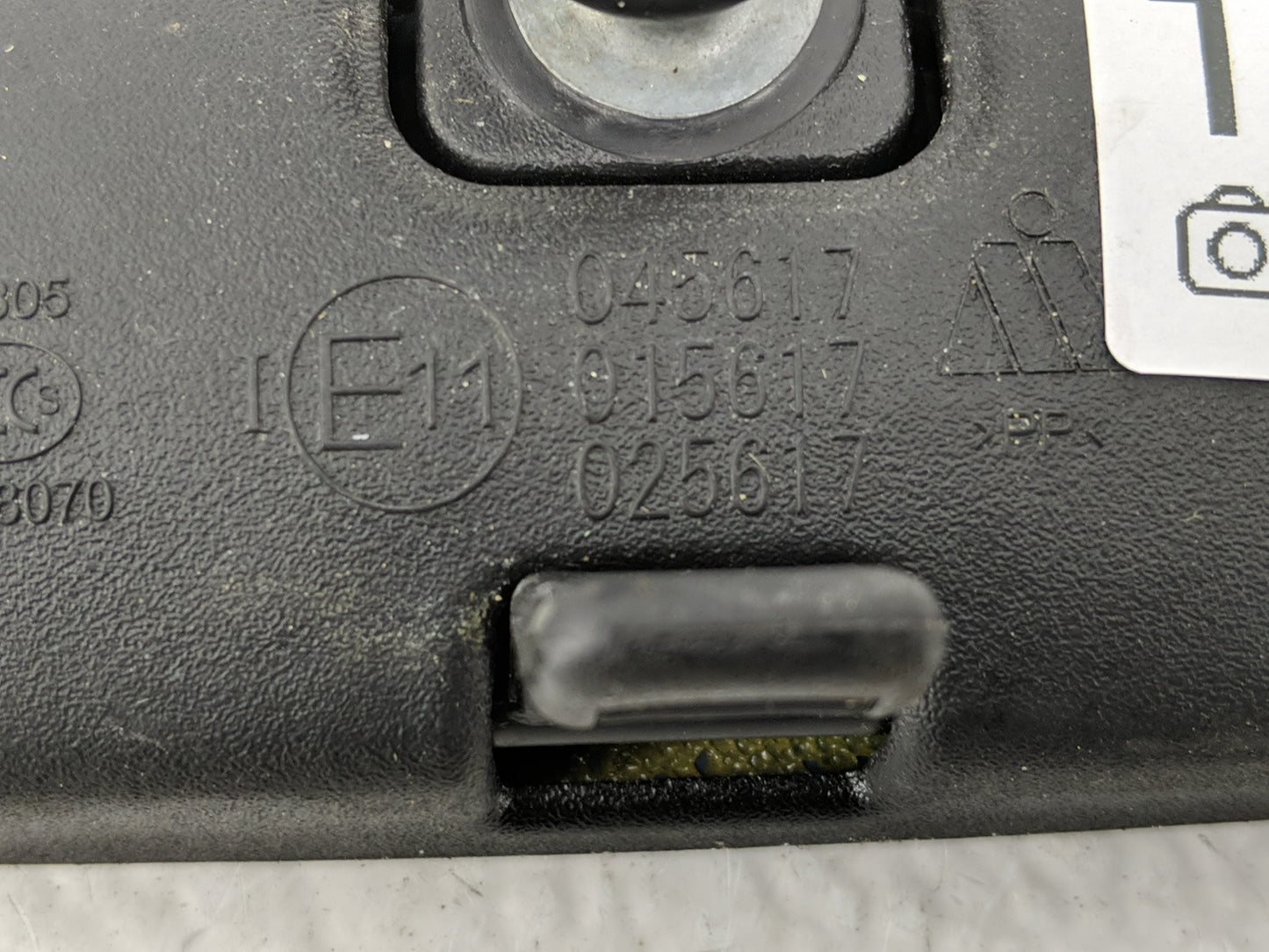 2016-2022 Honda Hr-V Interior Rear View Mirror Replacement OEM P/N:E1025617 E1015617 Fits OEM Used Auto Parts - Oemusedautop