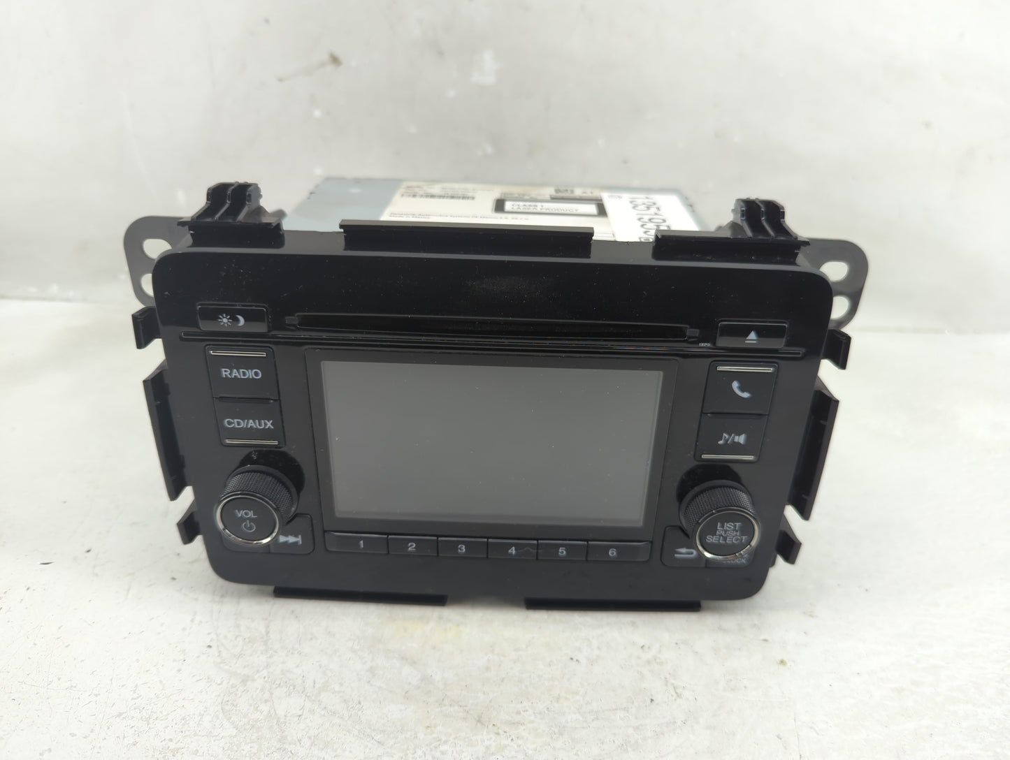 2018 Honda Hr-V Radio AM FM Cd Player Receiver Replacement P/N:39100-T7W-A110-M1 Fits OEM Used Auto Parts - Oemusedautoparts