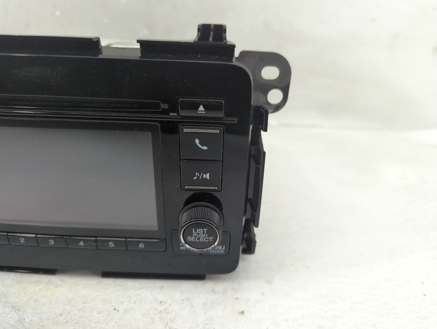 2018 Honda Hr-V Radio AM FM Cd Player Receiver Replacement P/N:39100-T7W-A110-M1 Fits OEM Used Auto Parts - Oemusedautoparts