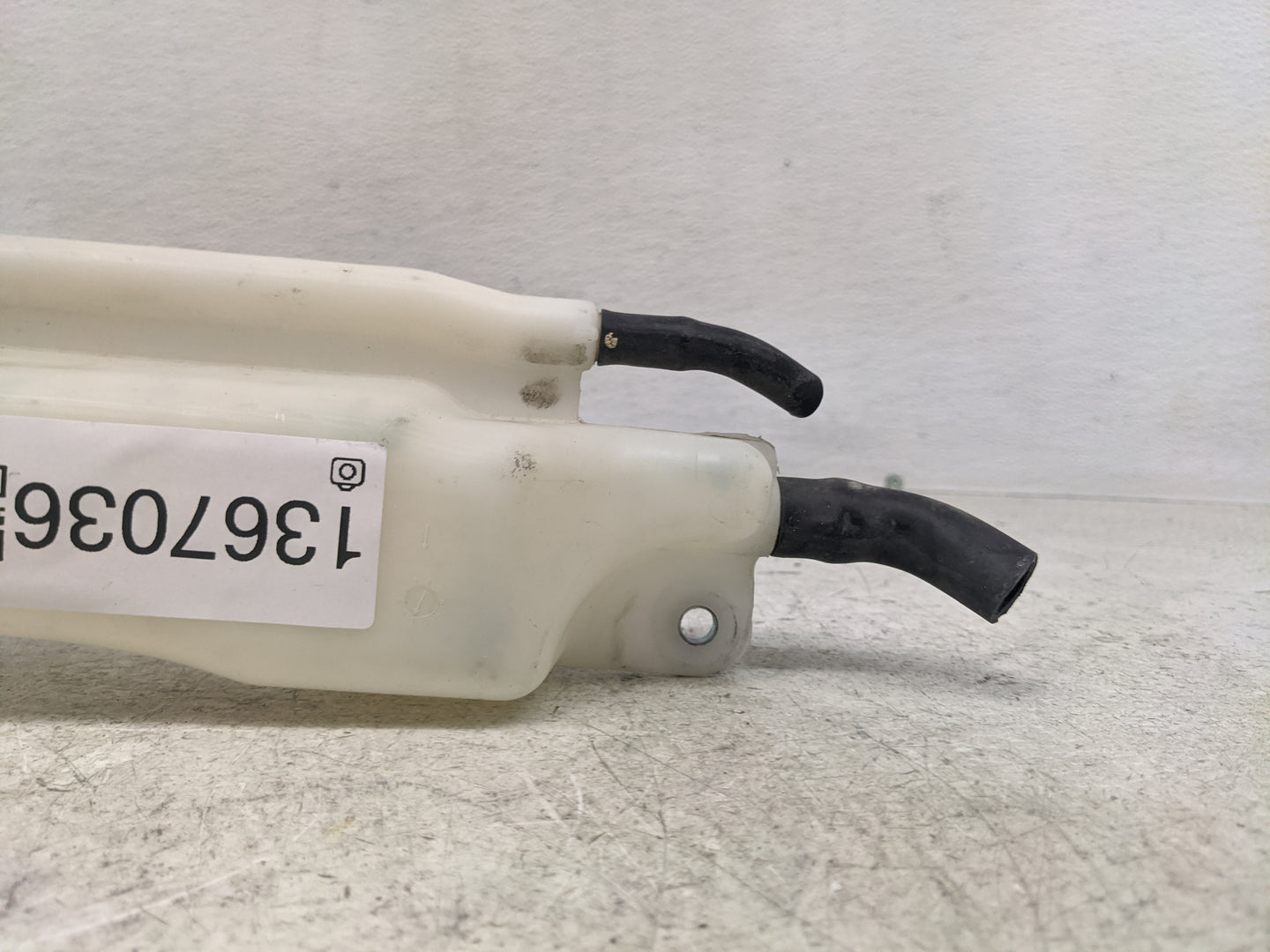 2016-2022 Honda Hr-v Radiator Coolant Overflow Expansion Tank Bottle 1367036 - Oemusedautoparts1.com
