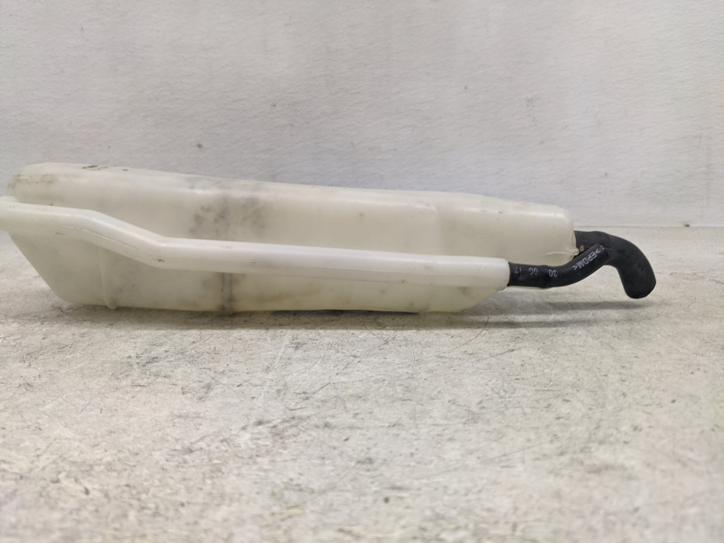2016-2022 Honda Hr-v Radiator Coolant Overflow Expansion Tank Bottle 1367036 - Oemusedautoparts1.com