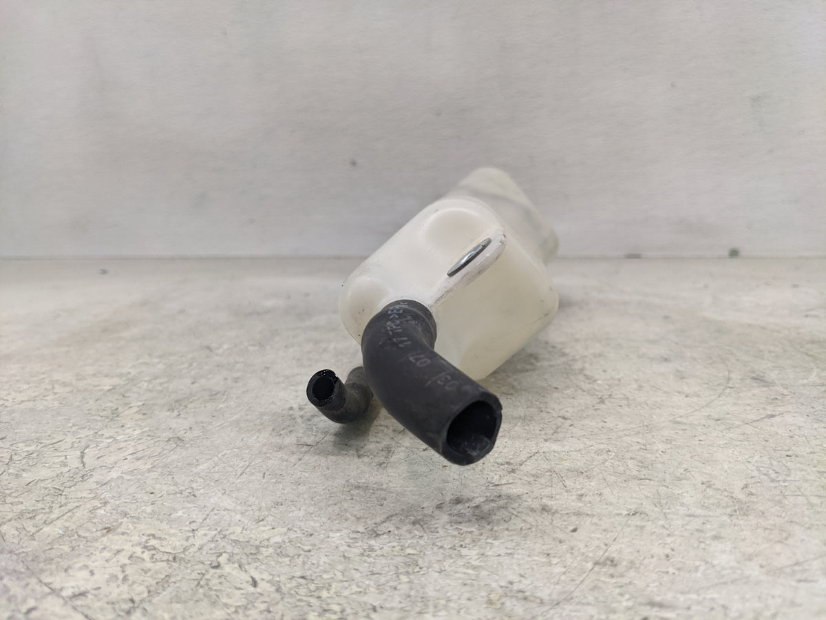 2016-2022 Honda Hr-v Radiator Coolant Overflow Expansion Tank Bottle 1367036 - Oemusedautoparts1.com