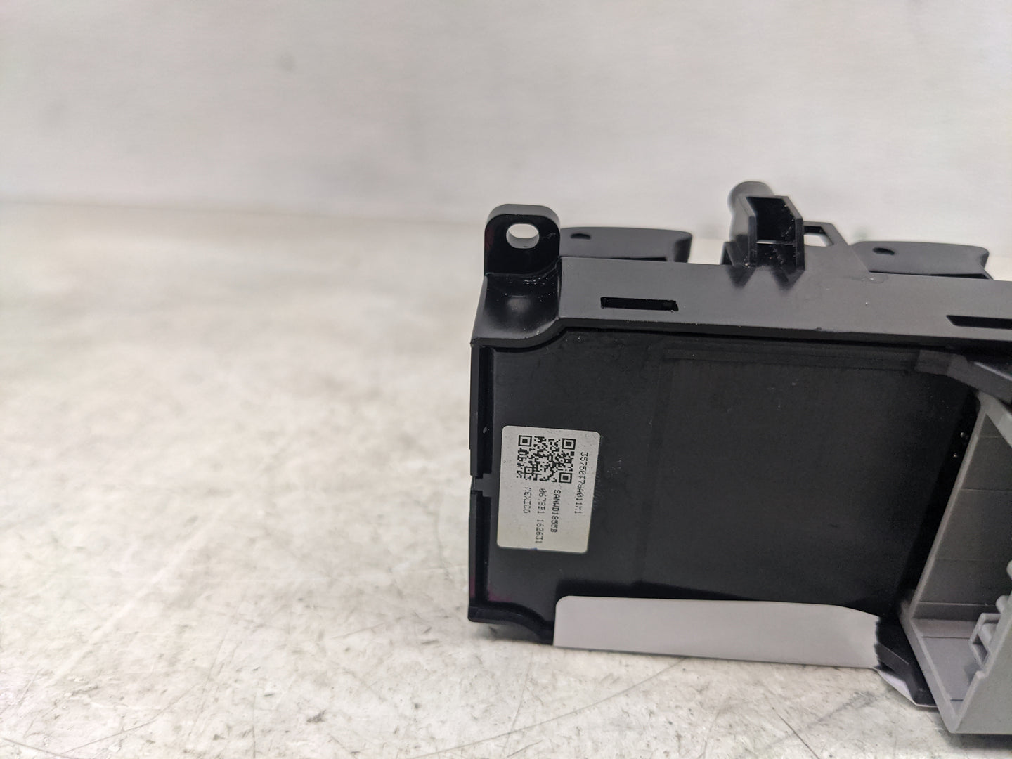 2016-2022 Honda Hr-V Master Power Window Switch Replacement Driver Side Left Fits Fits 2016 2017 2018 2019 2020 2021 2022 OE
