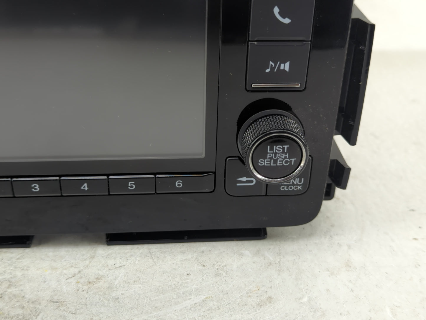 2018 Honda Hr-V Radio AM FM Cd Player Receiver Replacement P/N:39100-T7W-A110-M1 Fits OEM Used Auto Parts - Oemusedautoparts