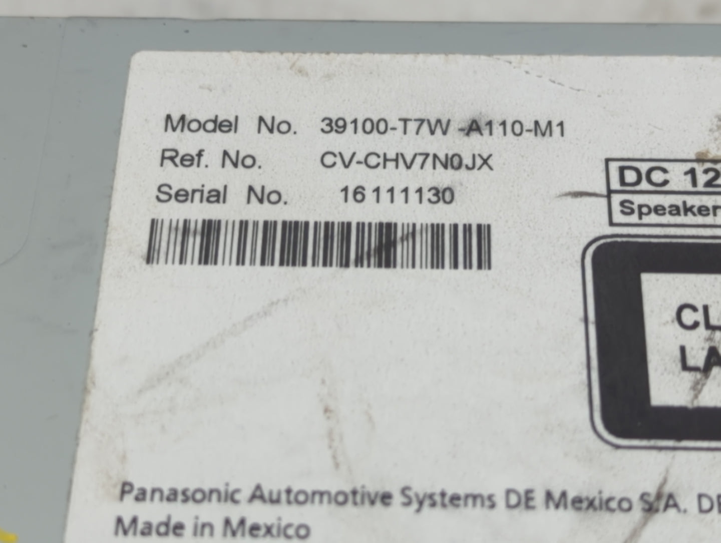 2018 Honda Hr-V Radio AM FM Cd Player Receiver Replacement P/N:39100-T7W-A110-M1 Fits OEM Used Auto Parts - Oemusedautoparts