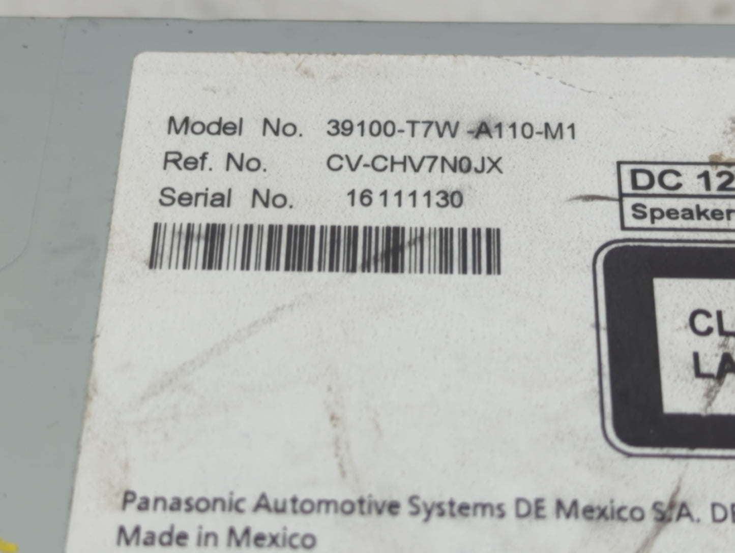 2018 Honda Hr-V Radio AM FM Cd Player Receiver Replacement P/N:39100-T7W-A110-M1 Fits OEM Used Auto Parts - Oemusedautoparts