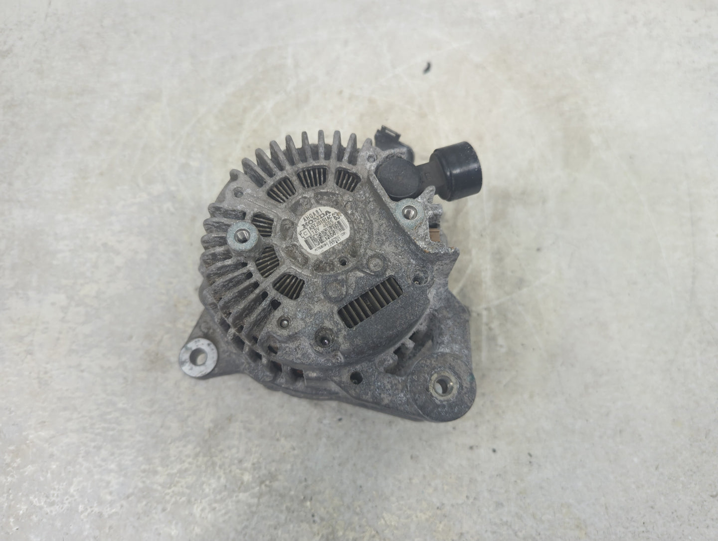 2016-2018 Honda Hr-V Alternator Replacement Generator Charging Assembly Engine OEM P/N:A5TJ0191AC Fits OEM Used Auto Parts -