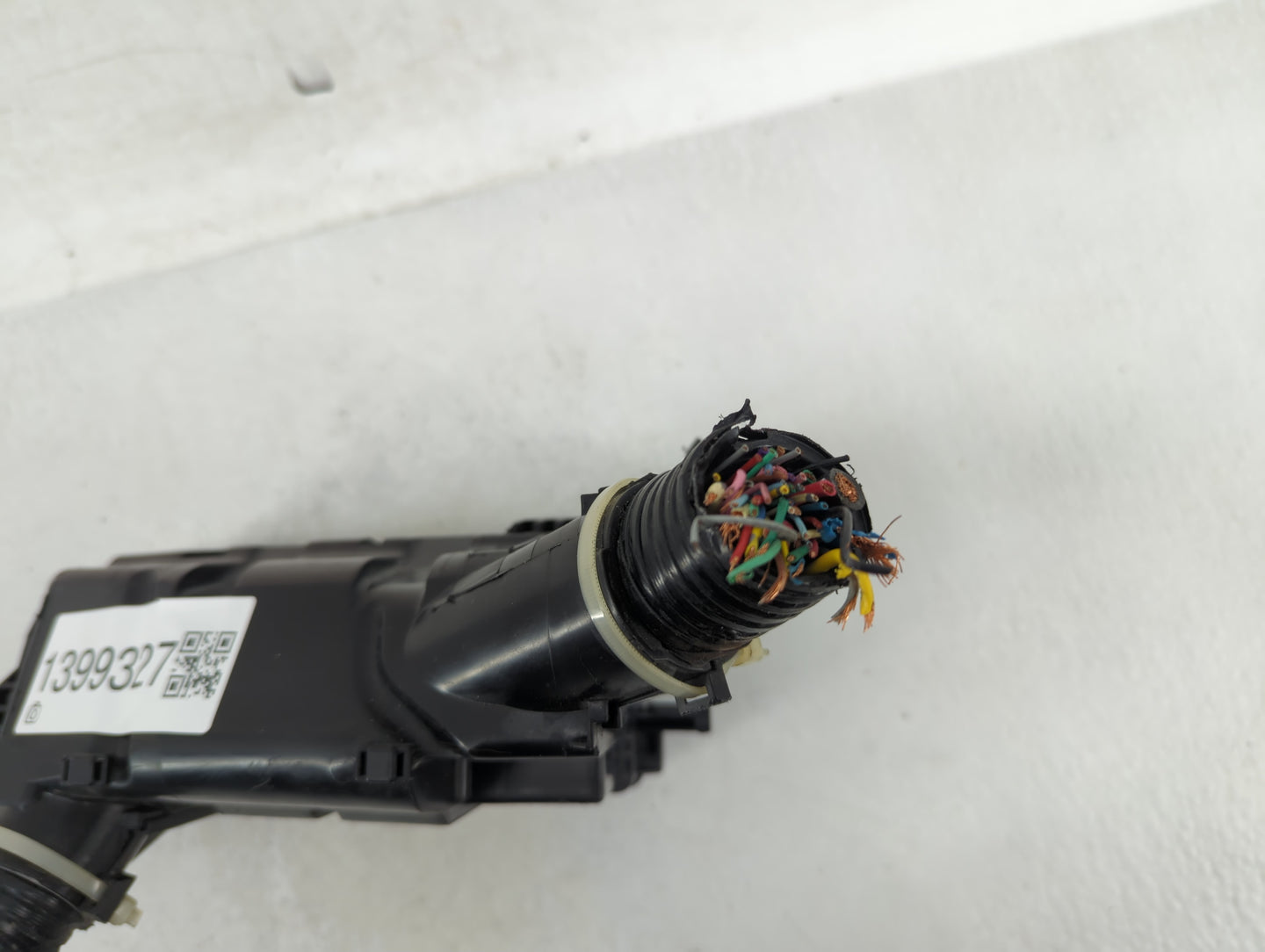 2016-2018 Honda Hr-V Fusebox Fuse Box Panel Relay Module Fits Fits 2016 2017 2018 OEM Used Auto Parts - Oemusedautoparts1.co