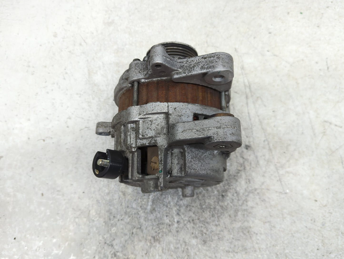 2016-2018 Honda Hr-V Alternator Replacement Generator Charging Assembly Engine OEM P/N:A5TJ0191AC Fits OEM Used Auto Parts -