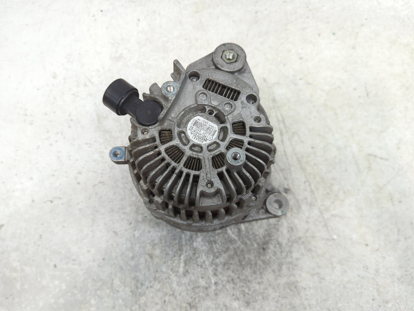 2016-2018 Honda Hr-V Alternator Replacement Generator Charging Assembly Engine OEM P/N:A5TJ0191AC Fits OEM Used Auto Parts -