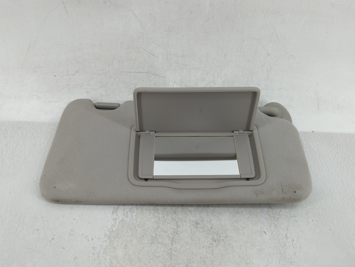 2016-2022 Honda Hr-V Sun Visor Shade Replacement Driver Left Mirror Fits Fits 2016 2017 2018 2019 2020 2021 2022 OEM Used Au