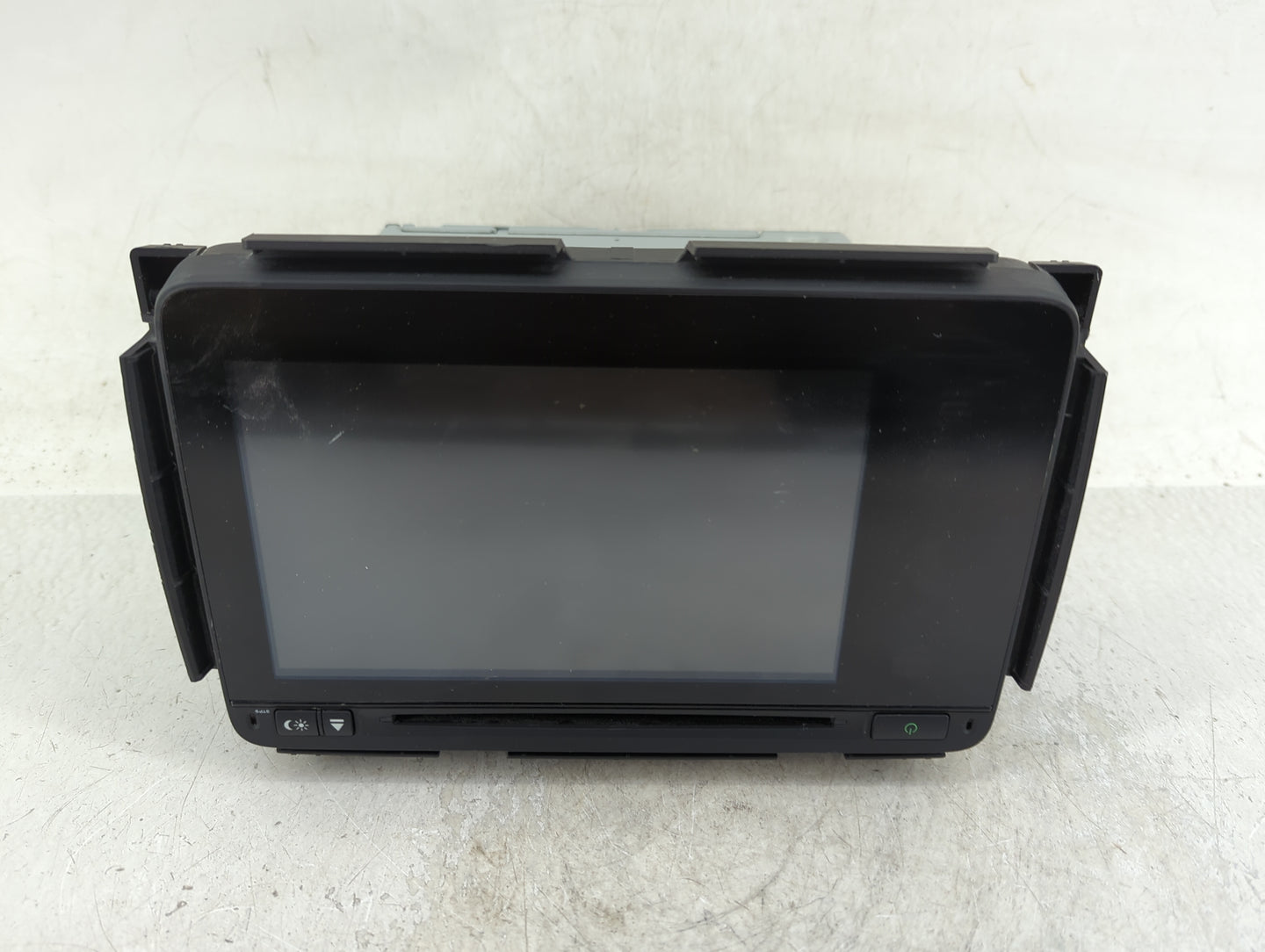2018 Honda Hr-V Radio AM FM Cd Player Receiver Replacement P/N:39100-T7W-A310-M1 Fits OEM Used Auto Parts - Oemusedautoparts