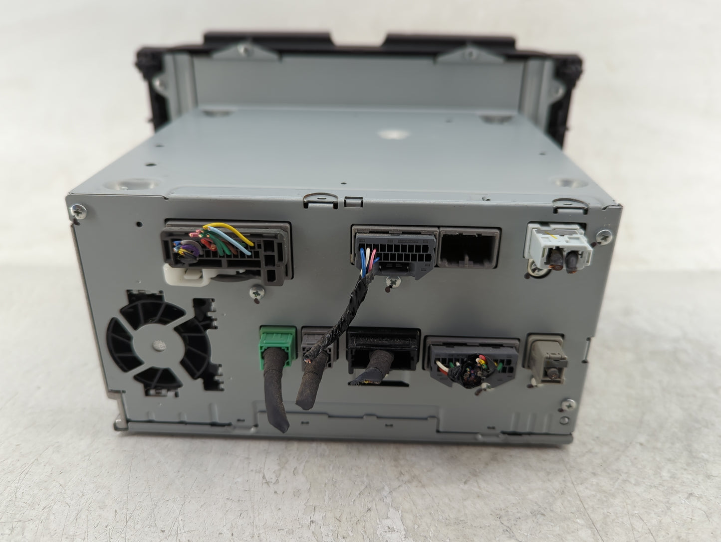 2018 Honda Hr-V Radio AM FM Cd Player Receiver Replacement P/N:39100-T7W-A310-M1 Fits OEM Used Auto Parts - Oemusedautoparts