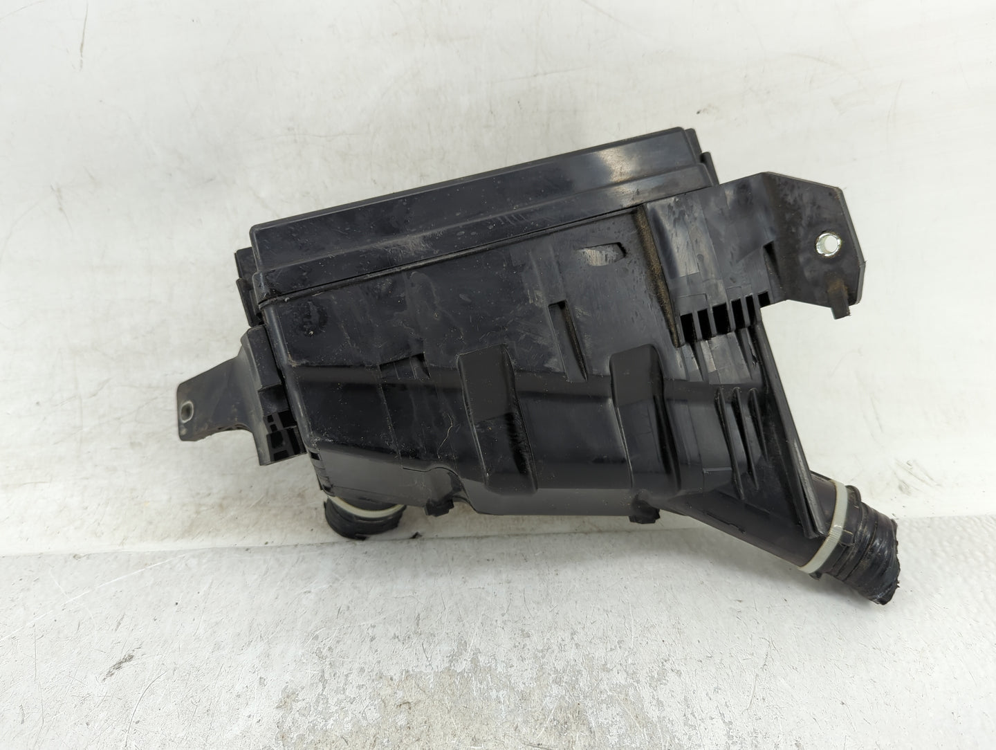 2016-2018 Honda Hr-V Fusebox Fuse Box Panel Relay Module Fits Fits 2016 2017 2018 OEM Used Auto Parts - Oemusedautoparts1.co